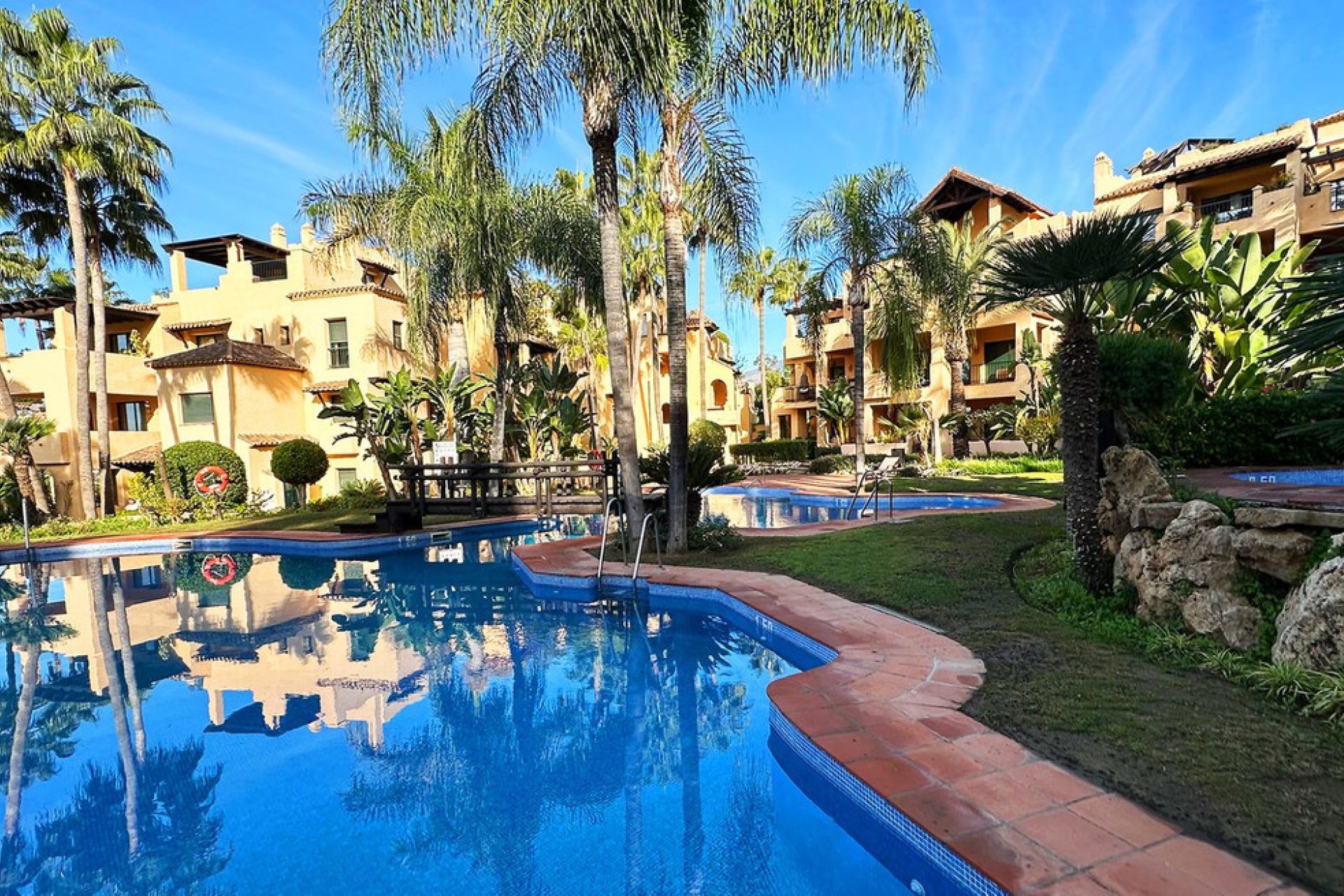 Resale - Ground floor apartment - Estepona - Estepona Centro