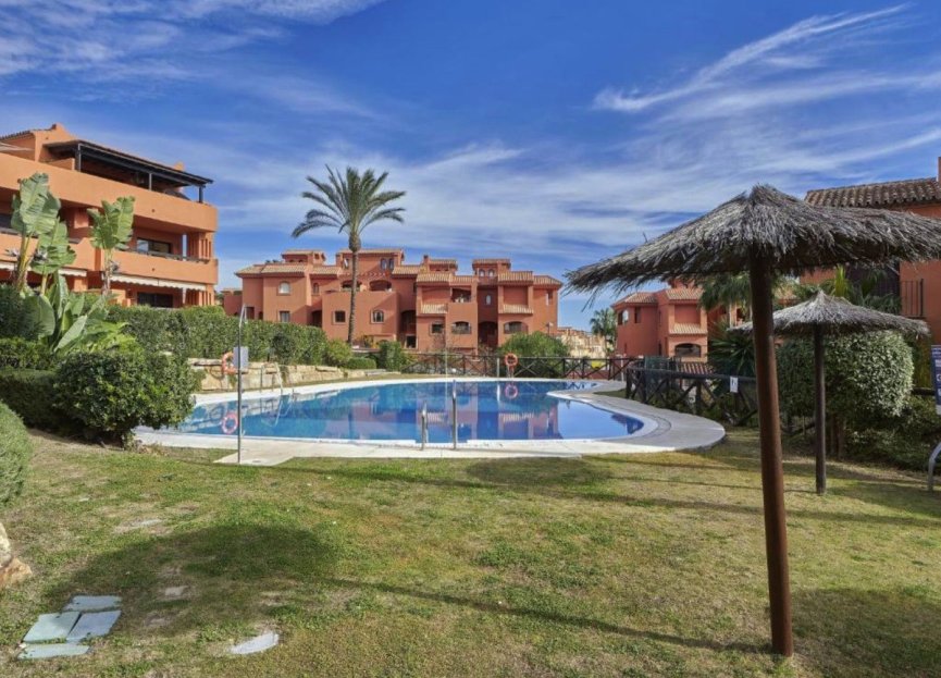 Resale - Ground floor apartment - Estepona - Estepona Centro