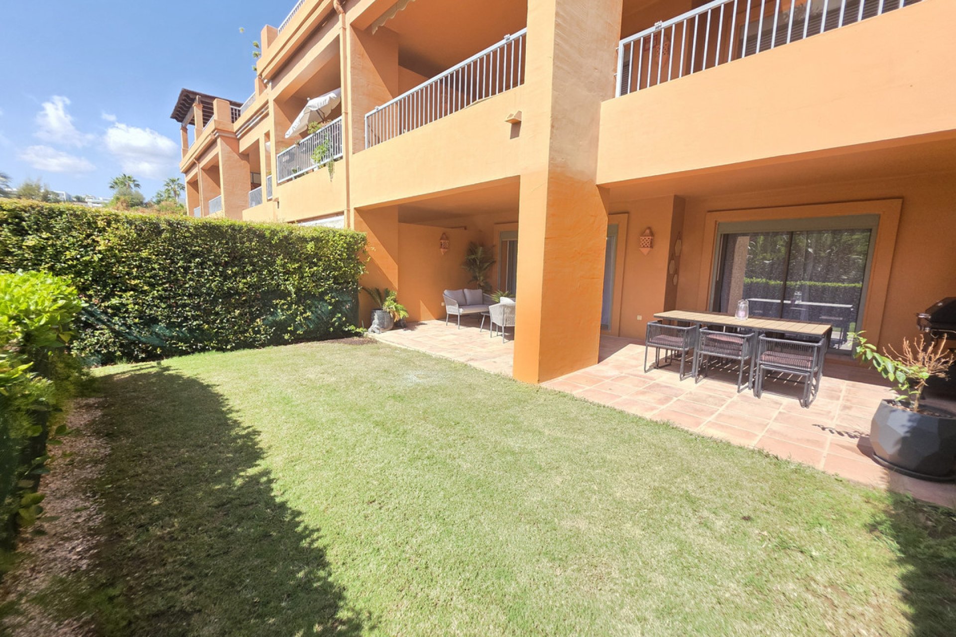 Resale - Ground floor apartment - Estepona - Estepona Centro