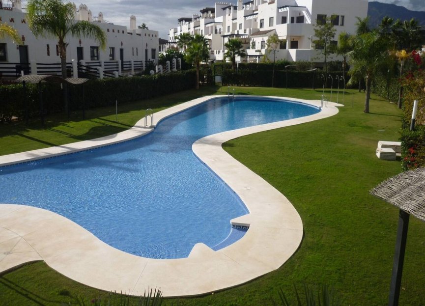 Resale - Ground floor apartment - Estepona - Estepona Centro