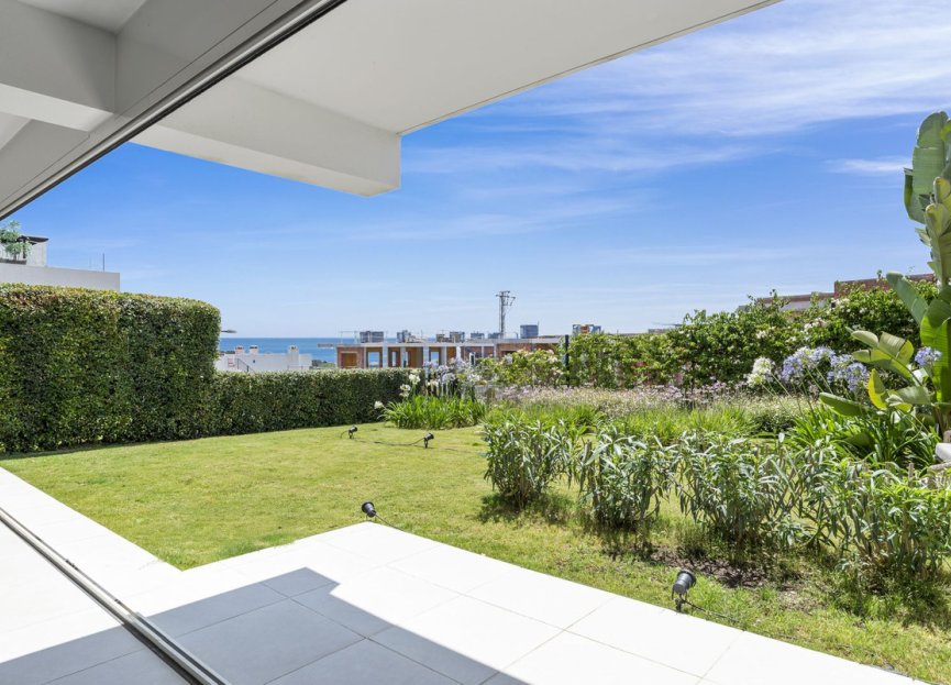 Resale - Ground floor apartment - Estepona - Estepona Centro