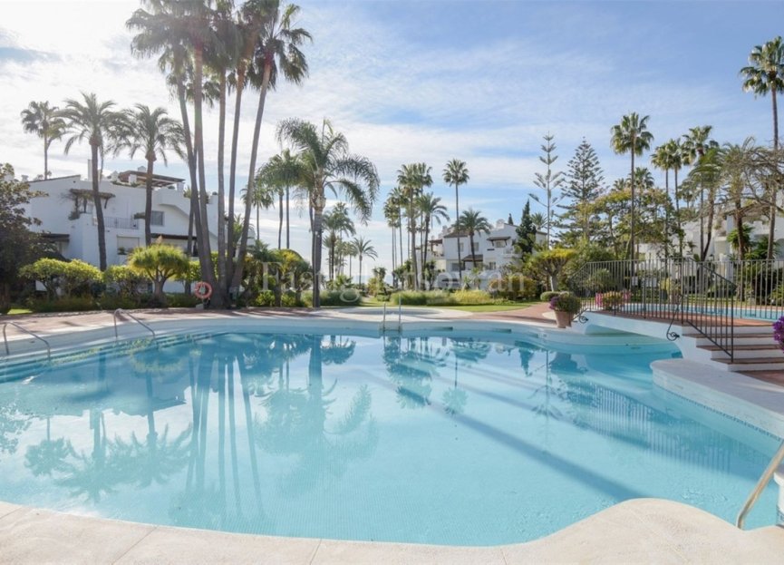 Resale - Ground floor apartment - Estepona - Estepona Centro