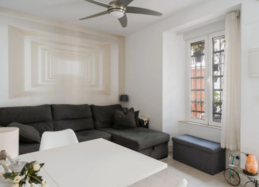 Resale - Ground floor apartment - Estepona - Estepona Centro