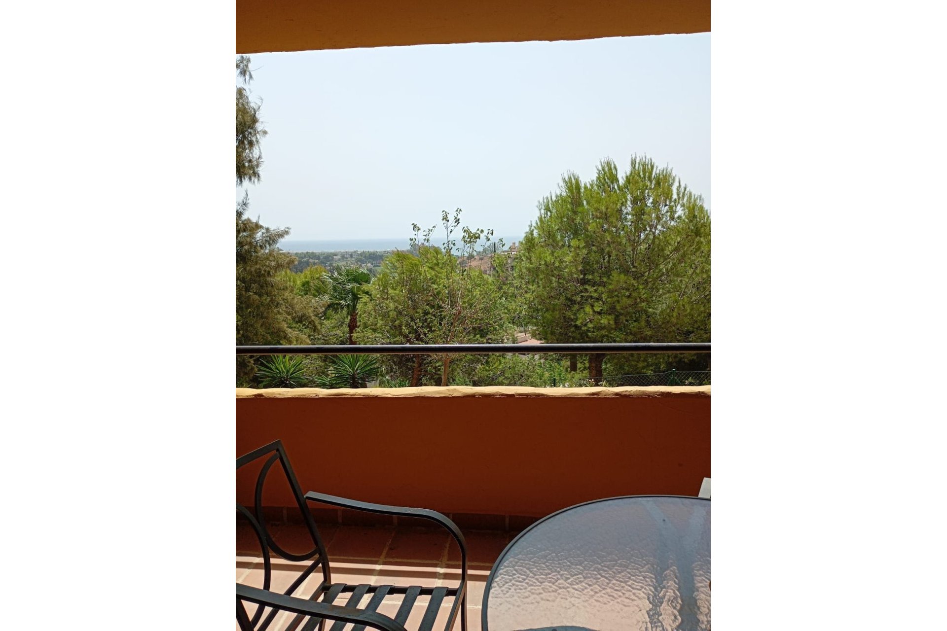 Resale - Ground floor apartment - Estepona - Estepona Centro
