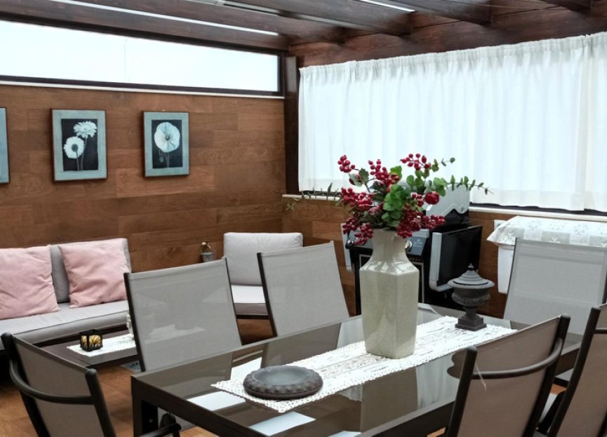 Resale - Ground floor apartment - Estepona - Estepona Centro