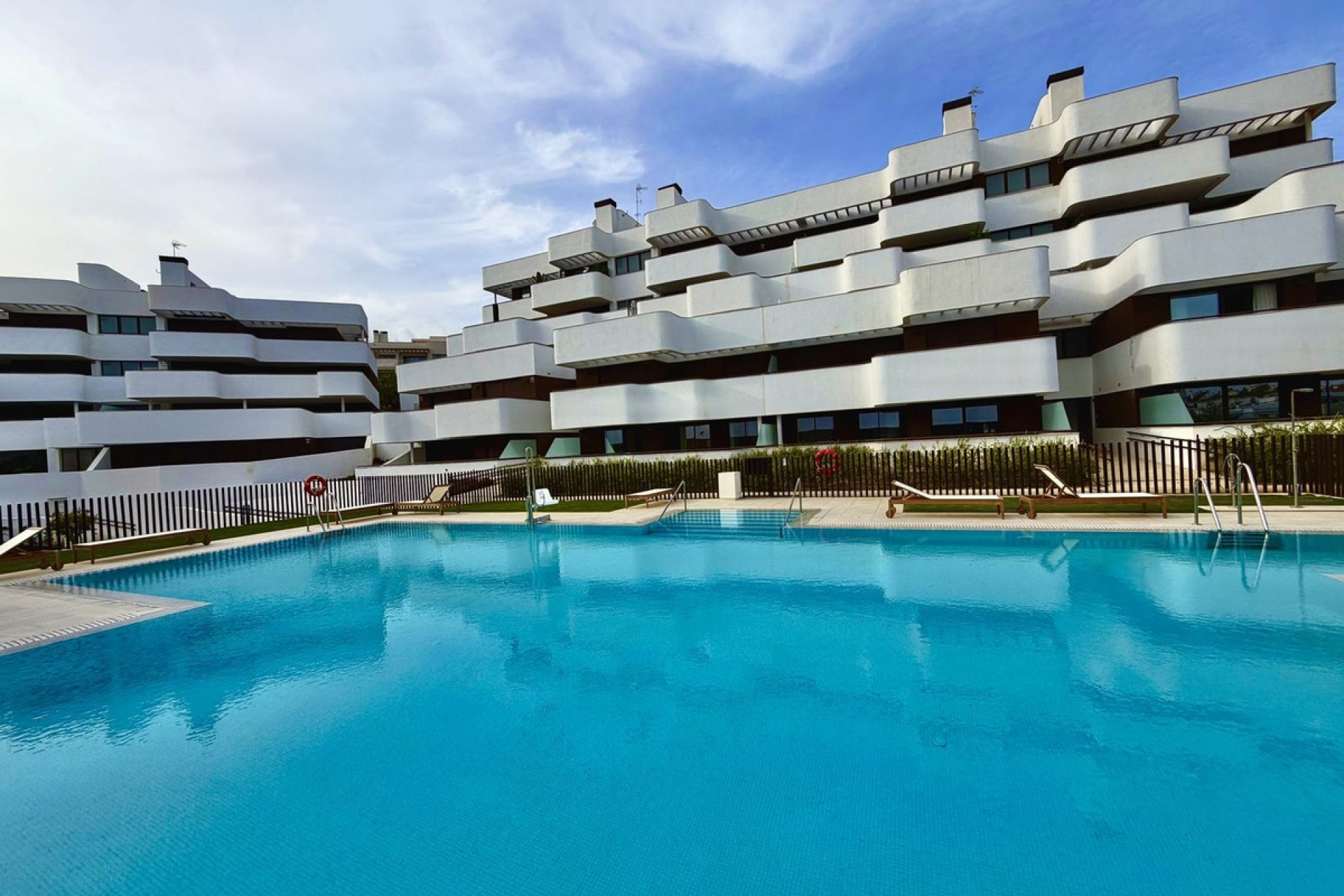 Resale - Ground floor apartment - Estepona - Estepona Centro