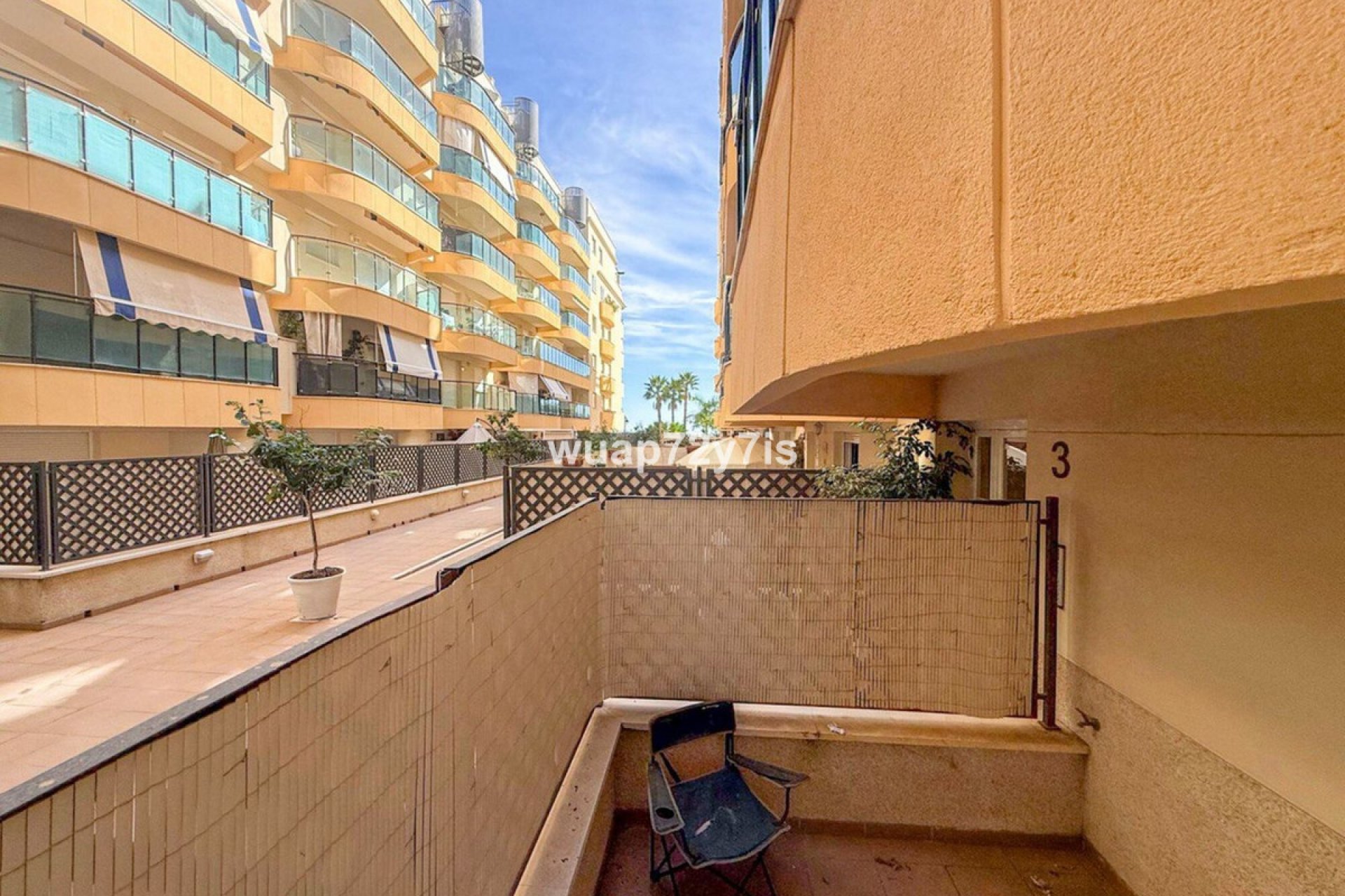 Resale - Ground floor apartment - Estepona - Estepona Centro