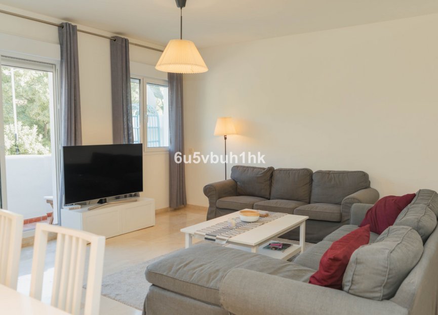 Resale - Ground floor apartment - Estepona - Estepona Centro