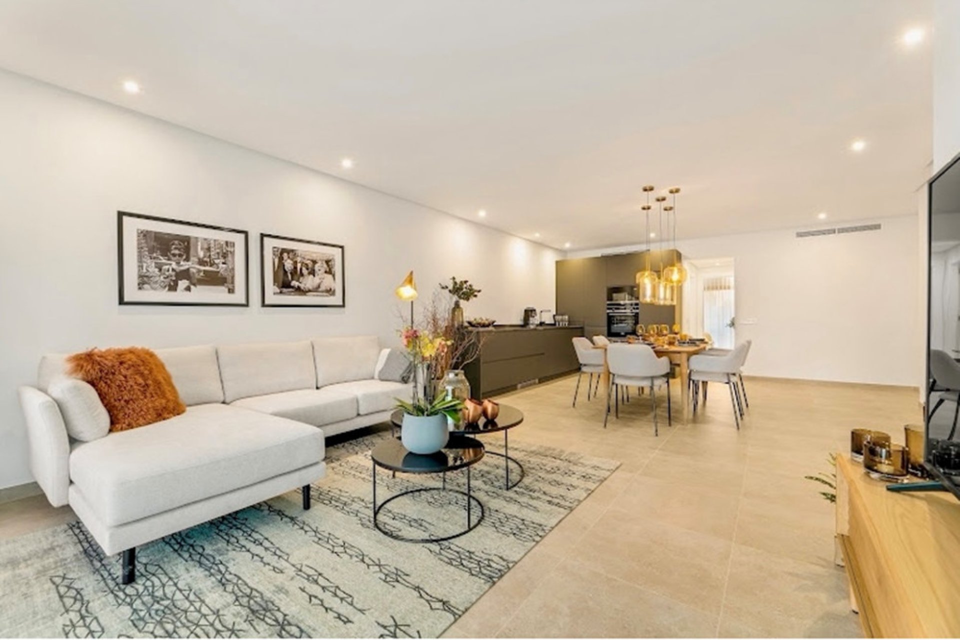 Resale - Ground floor apartment - Estepona - Estepona Centro