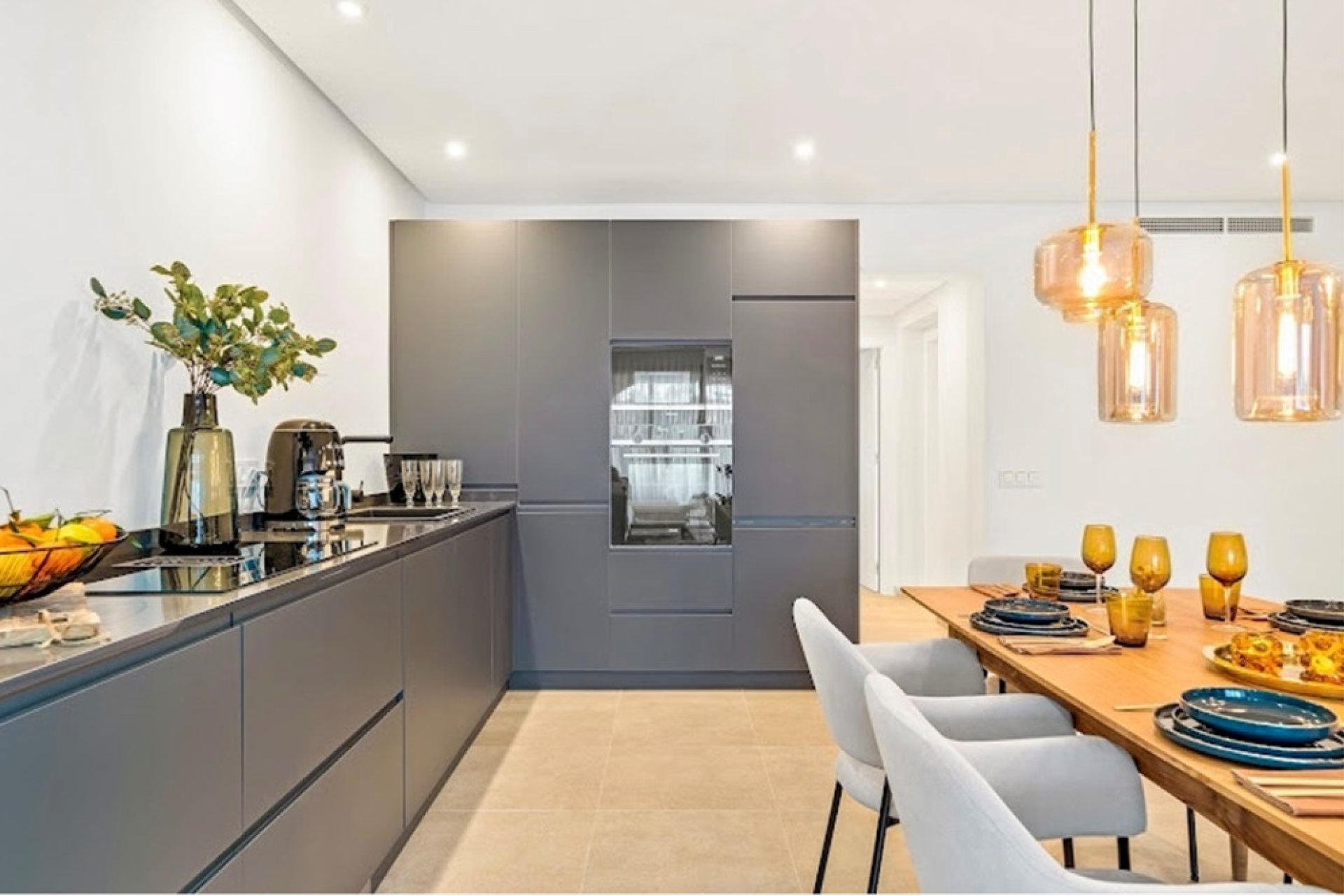 Resale - Ground floor apartment - Estepona - Estepona Centro