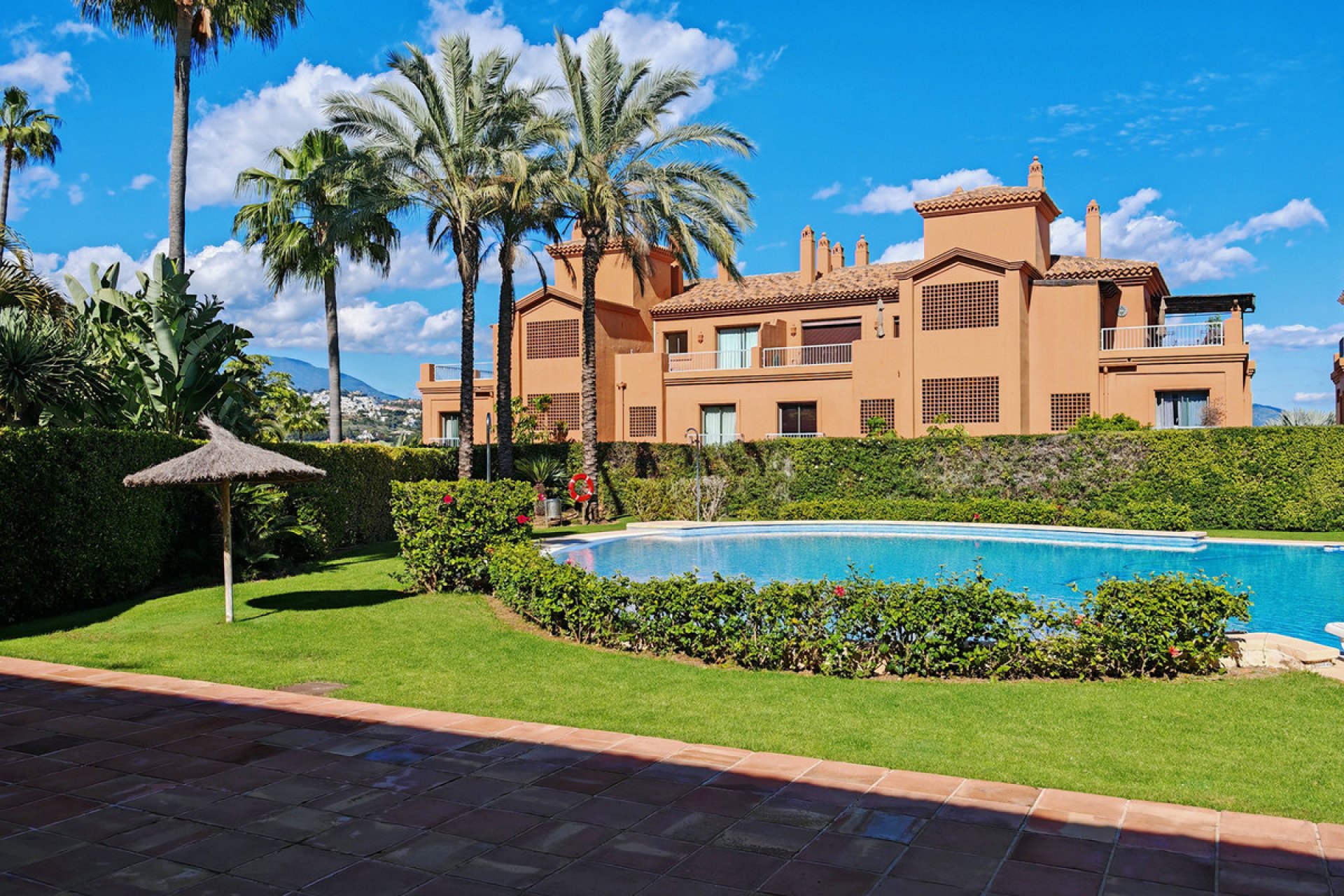 Resale - Ground floor apartment - Estepona - Estepona Centro