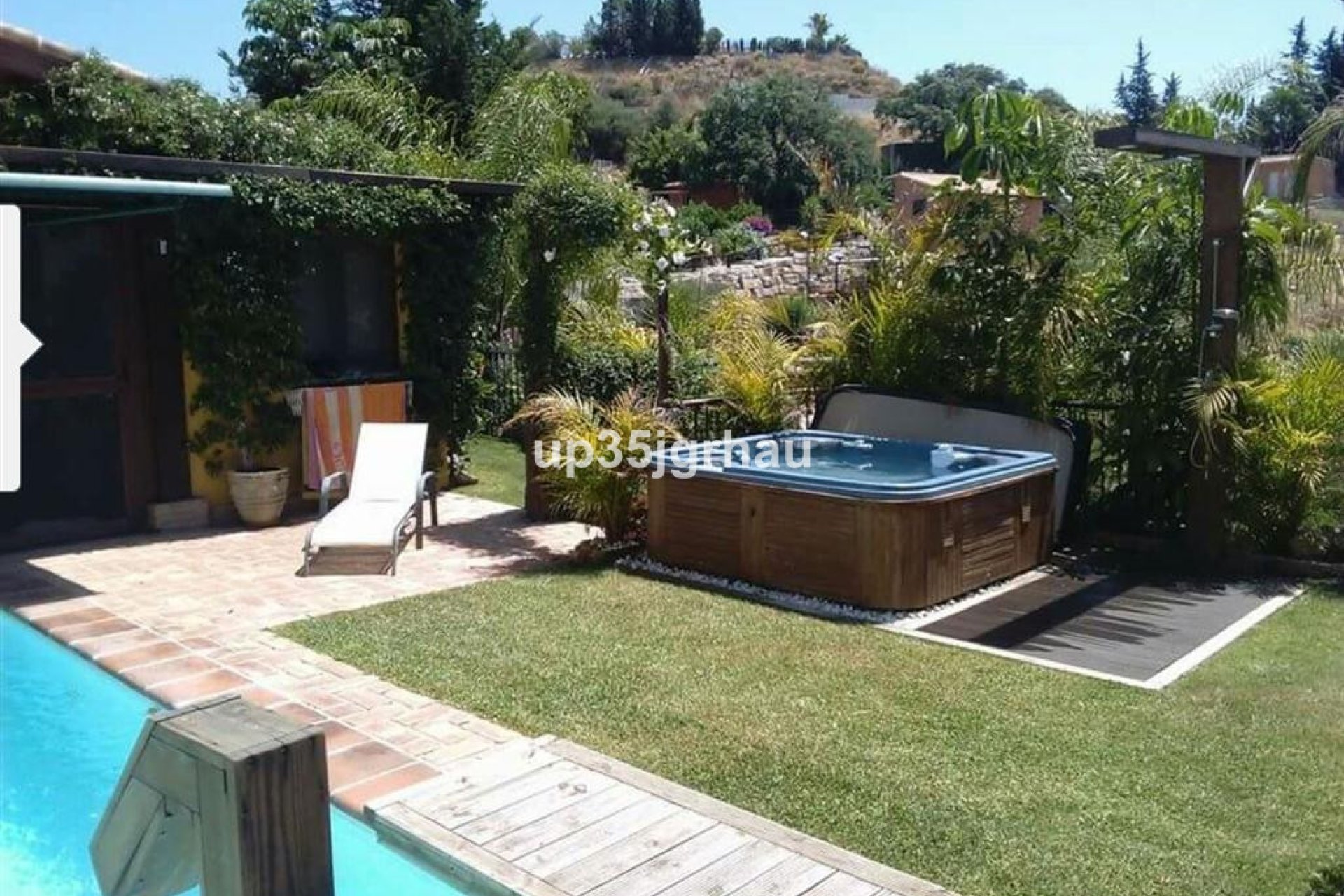 Resale - Ground floor apartment - Estepona - Estepona Centro