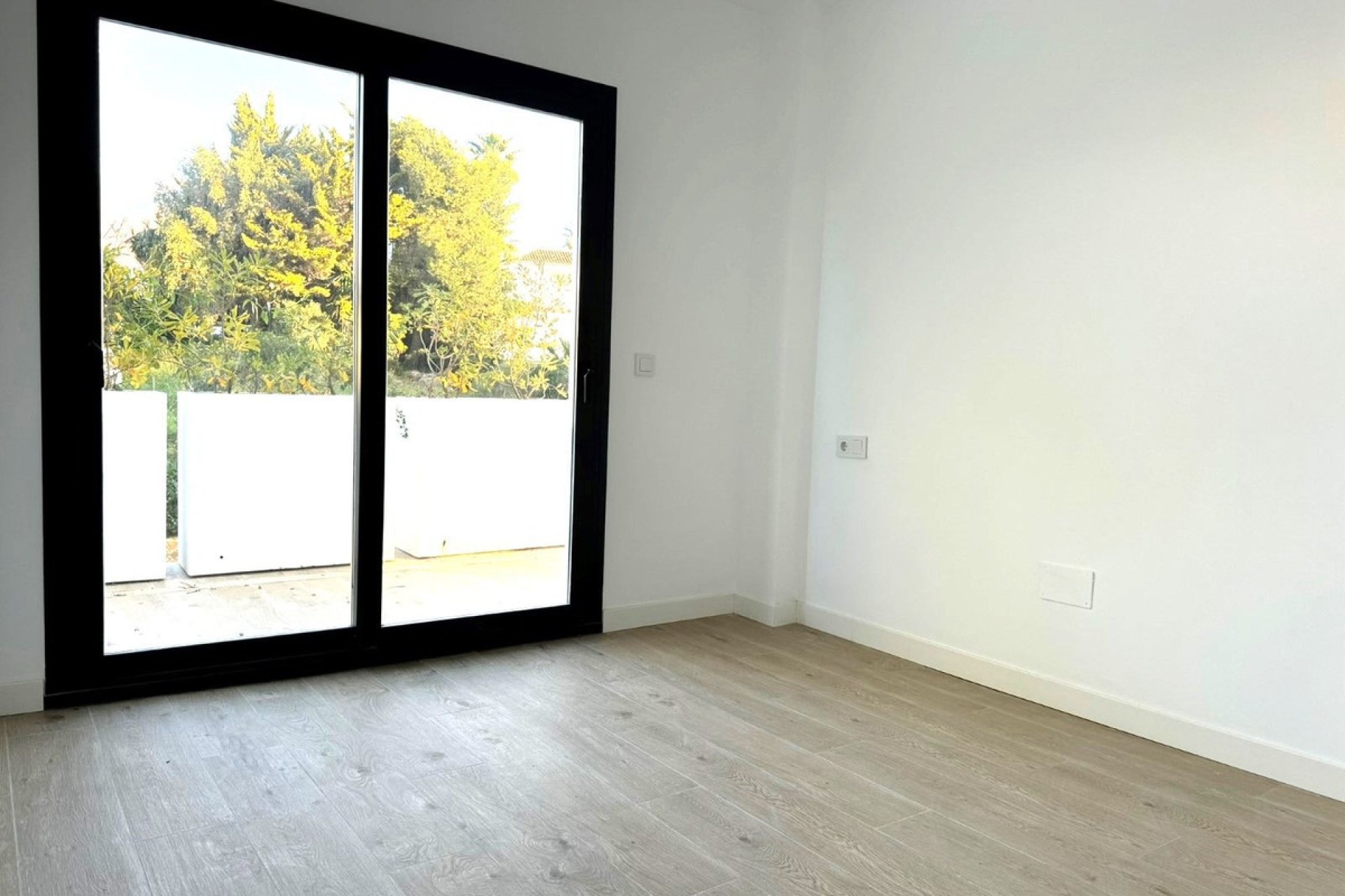 Resale - Ground floor apartment - Estepona - Estepona Centro