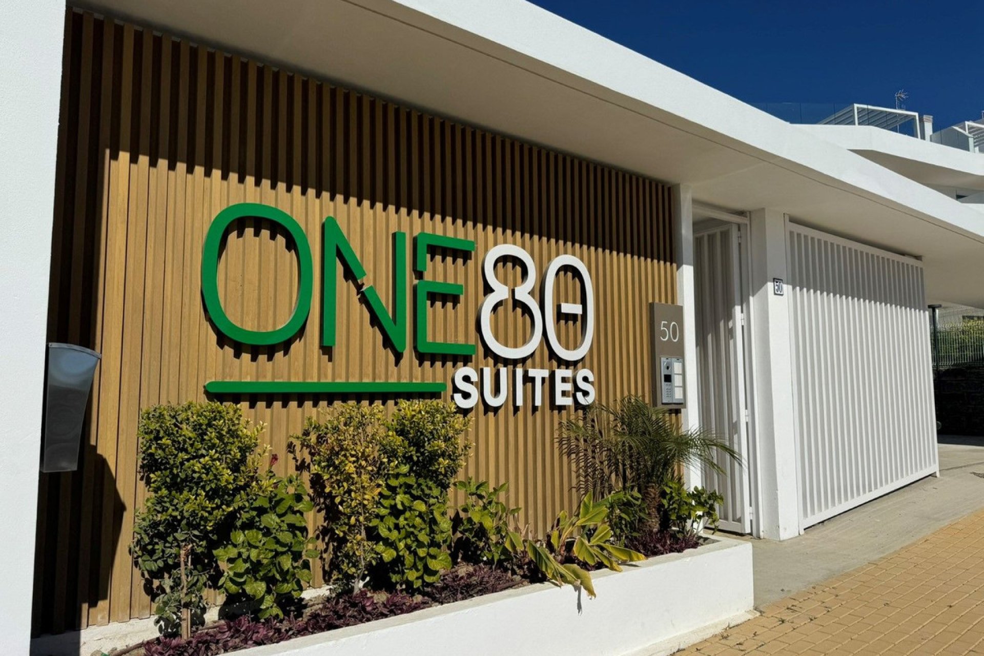 Resale - Ground floor apartment - Estepona - Estepona Centro