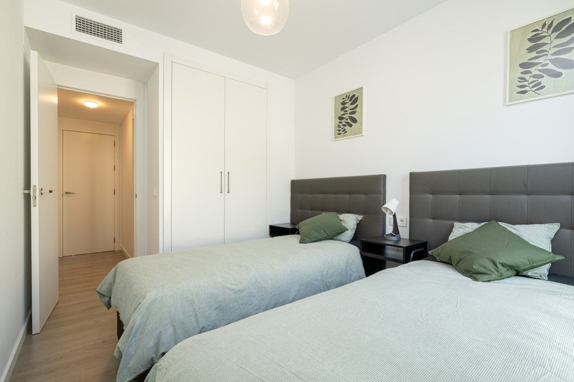 Resale - Ground floor apartment - Estepona - Estepona Centro