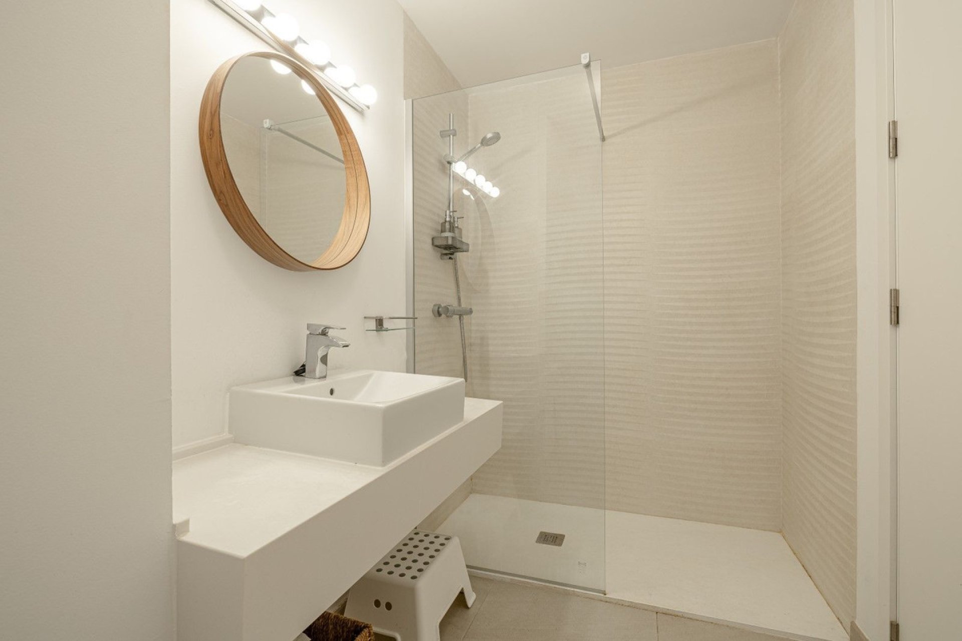 Resale - Ground floor apartment - Estepona - Estepona Centro