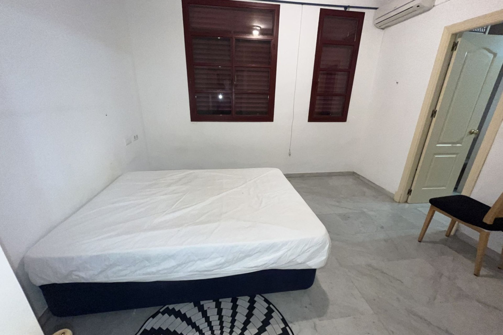 Resale - Ground floor apartment - Estepona - Estepona Centro