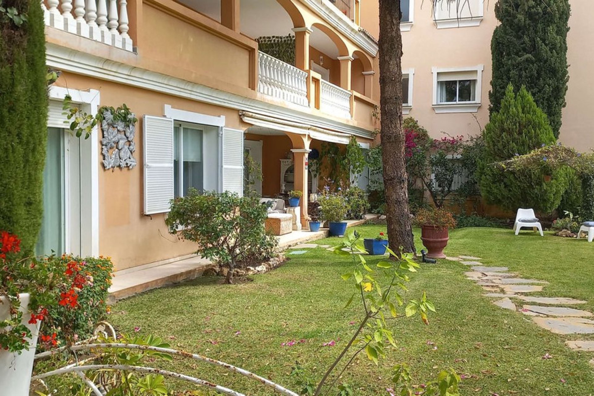 Resale - Ground floor apartment - Estepona - Estepona Centro