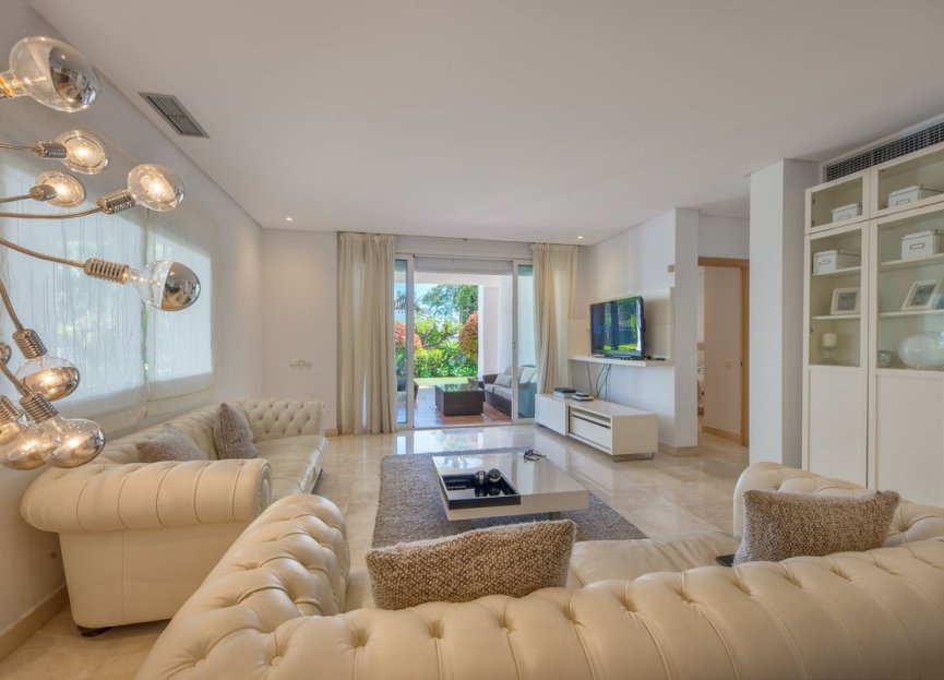 Resale - Ground floor apartment - Estepona - Estepona Centro