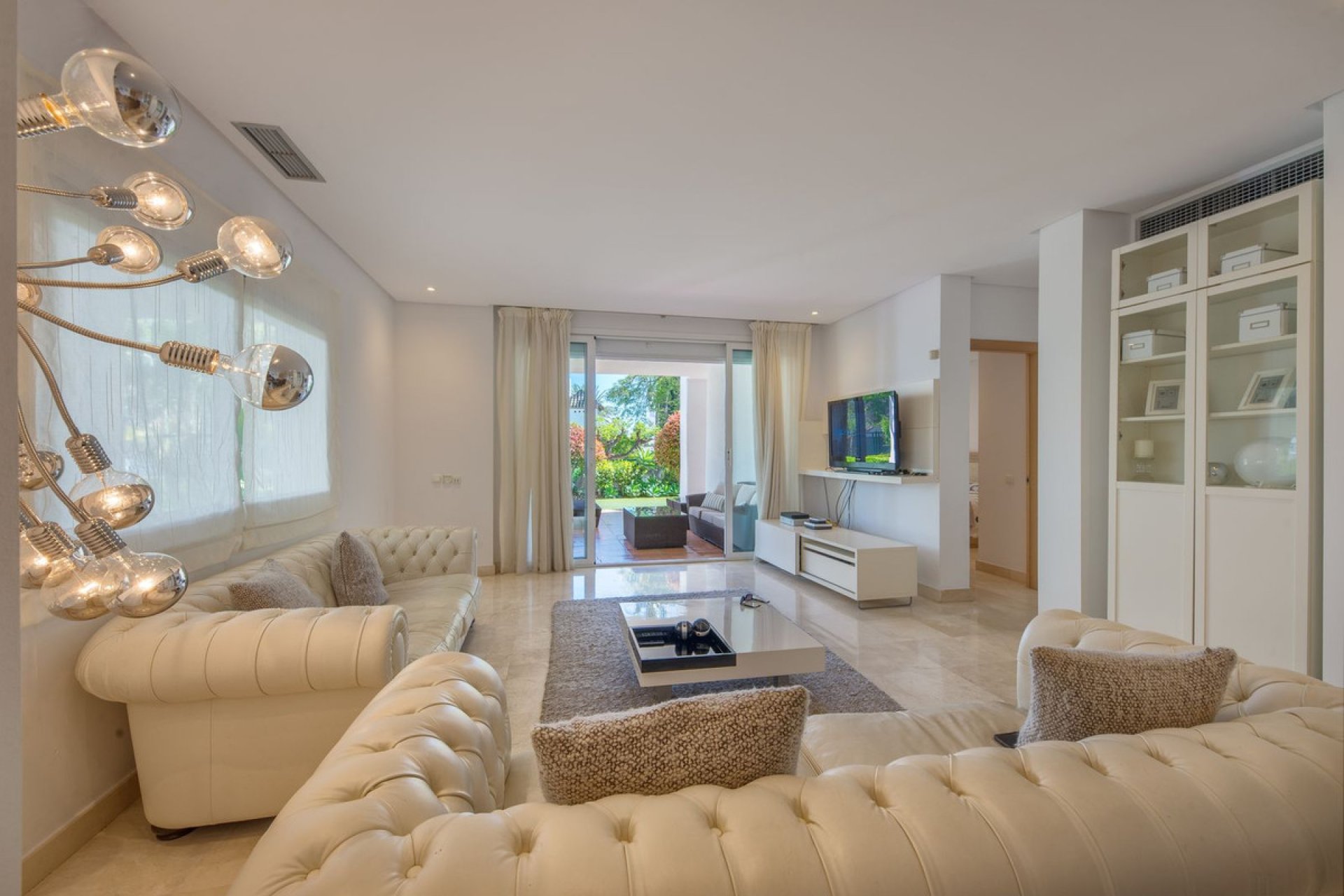 Resale - Ground floor apartment - Estepona - Estepona Centro