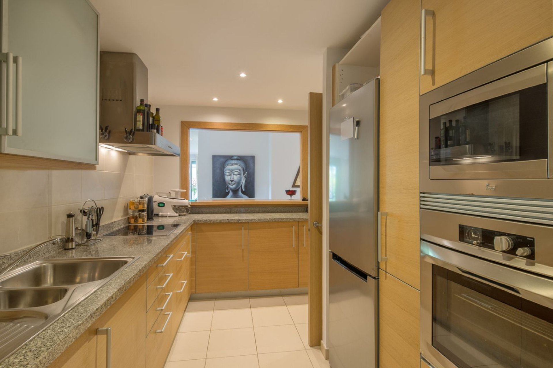 Resale - Ground floor apartment - Estepona - Estepona Centro