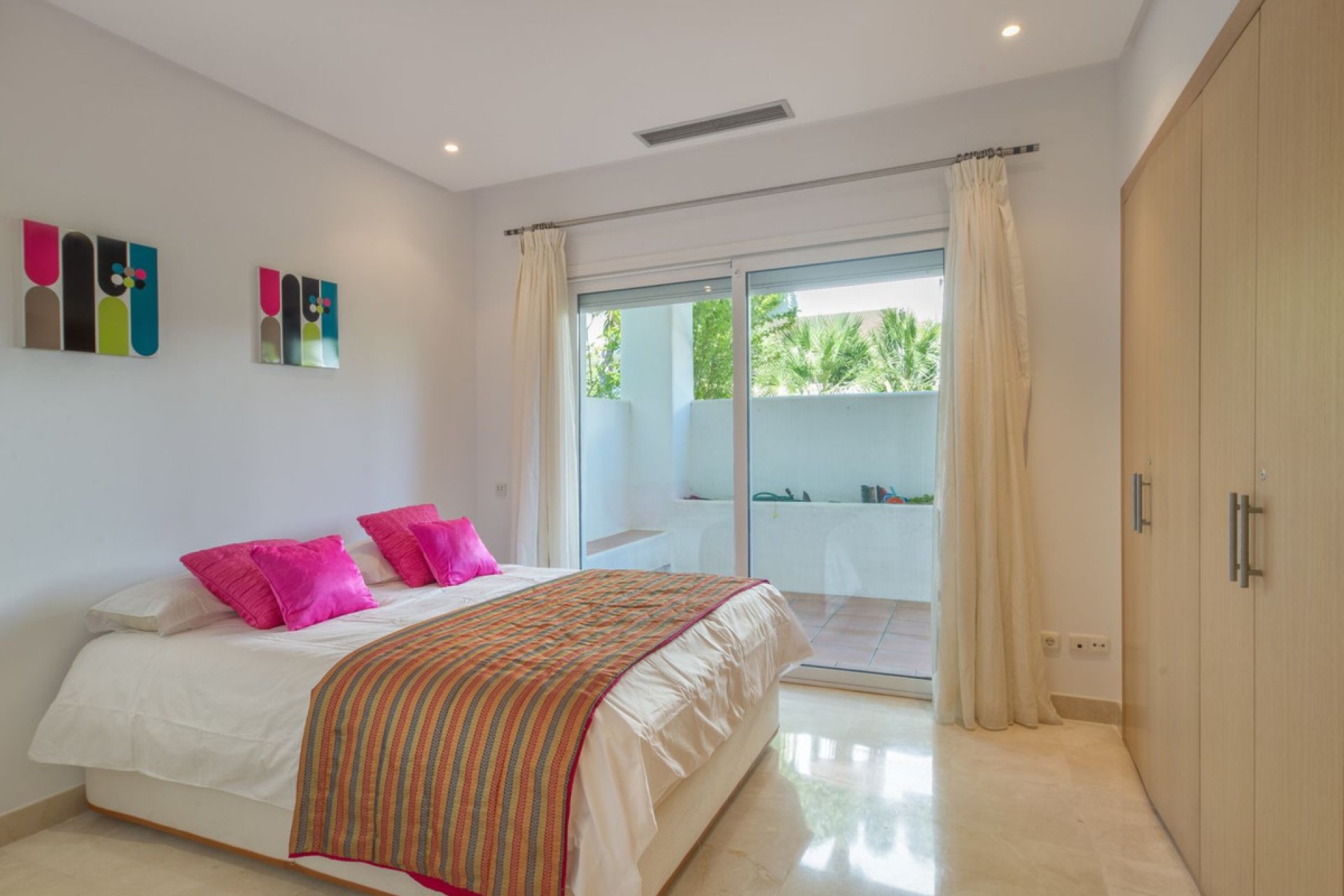 Resale - Ground floor apartment - Estepona - Estepona Centro