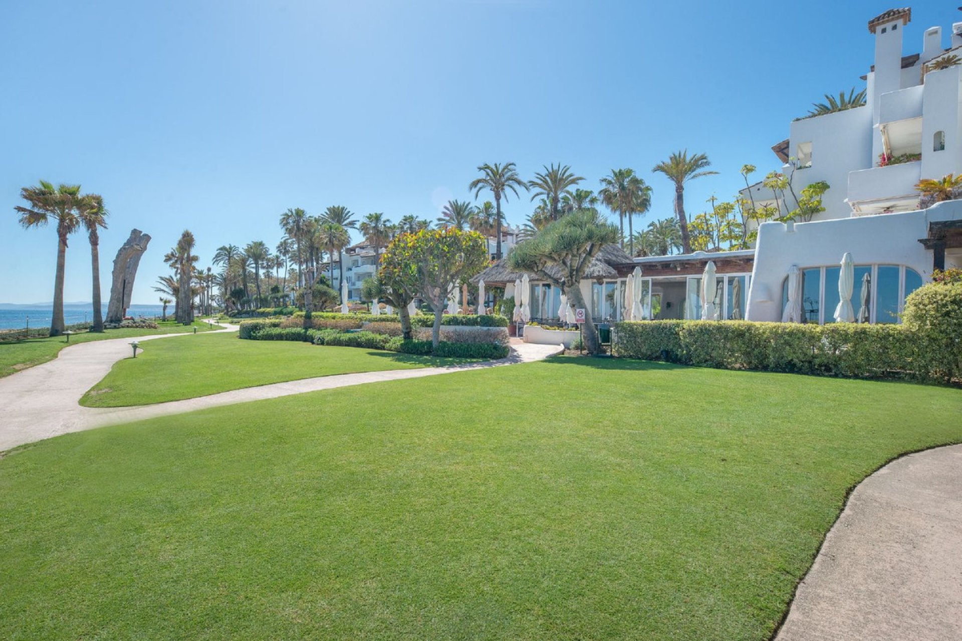Resale - Ground floor apartment - Estepona - Estepona Centro