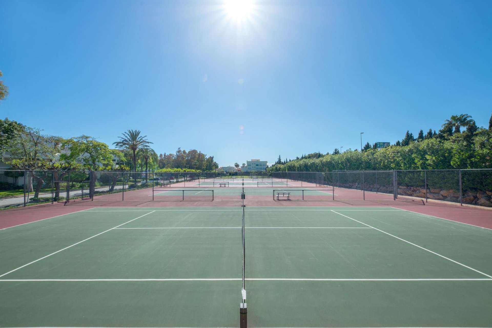 Resale - Ground floor apartment - Estepona - Estepona Centro