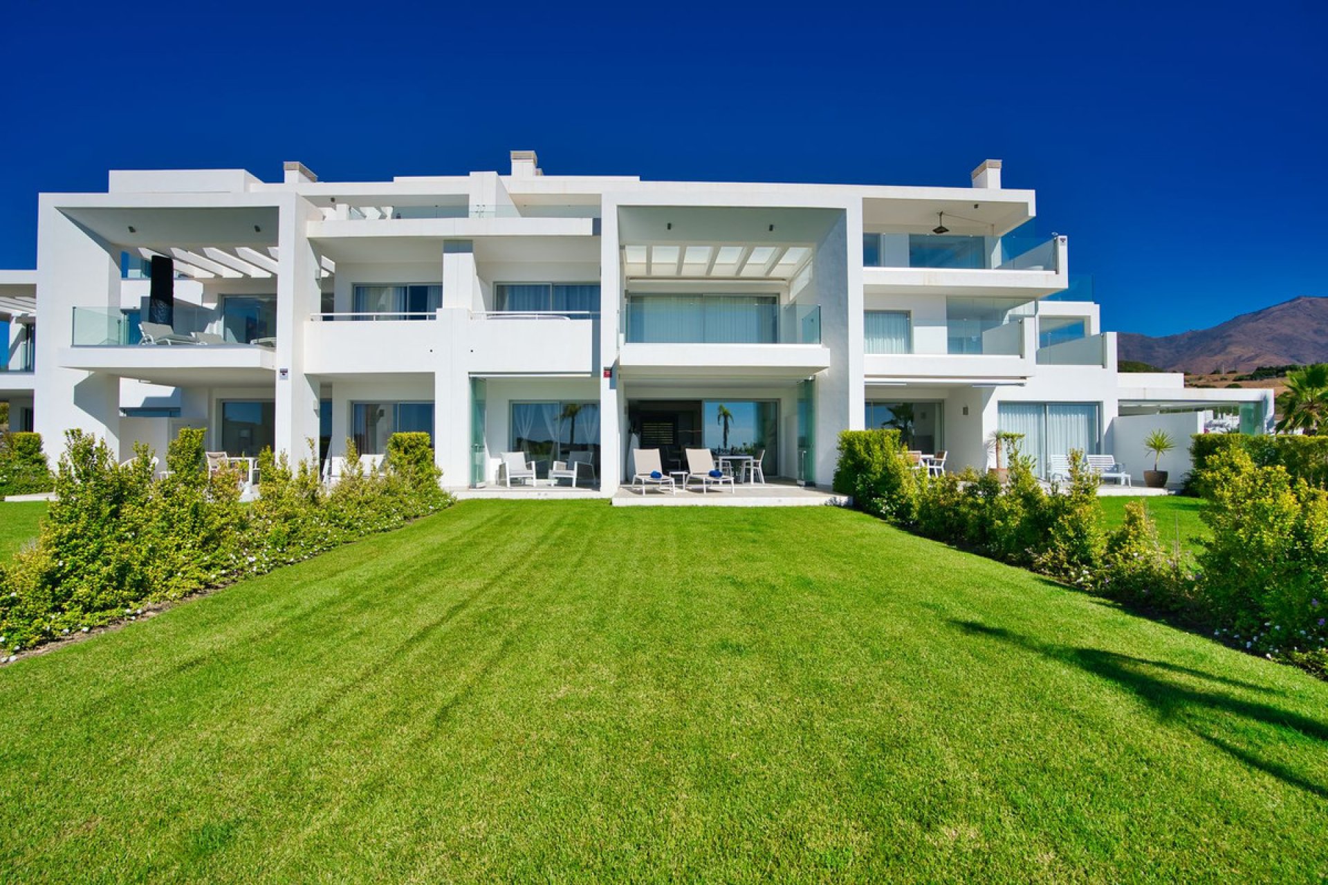 Resale - Ground floor apartment - Estepona - Estepona Centro