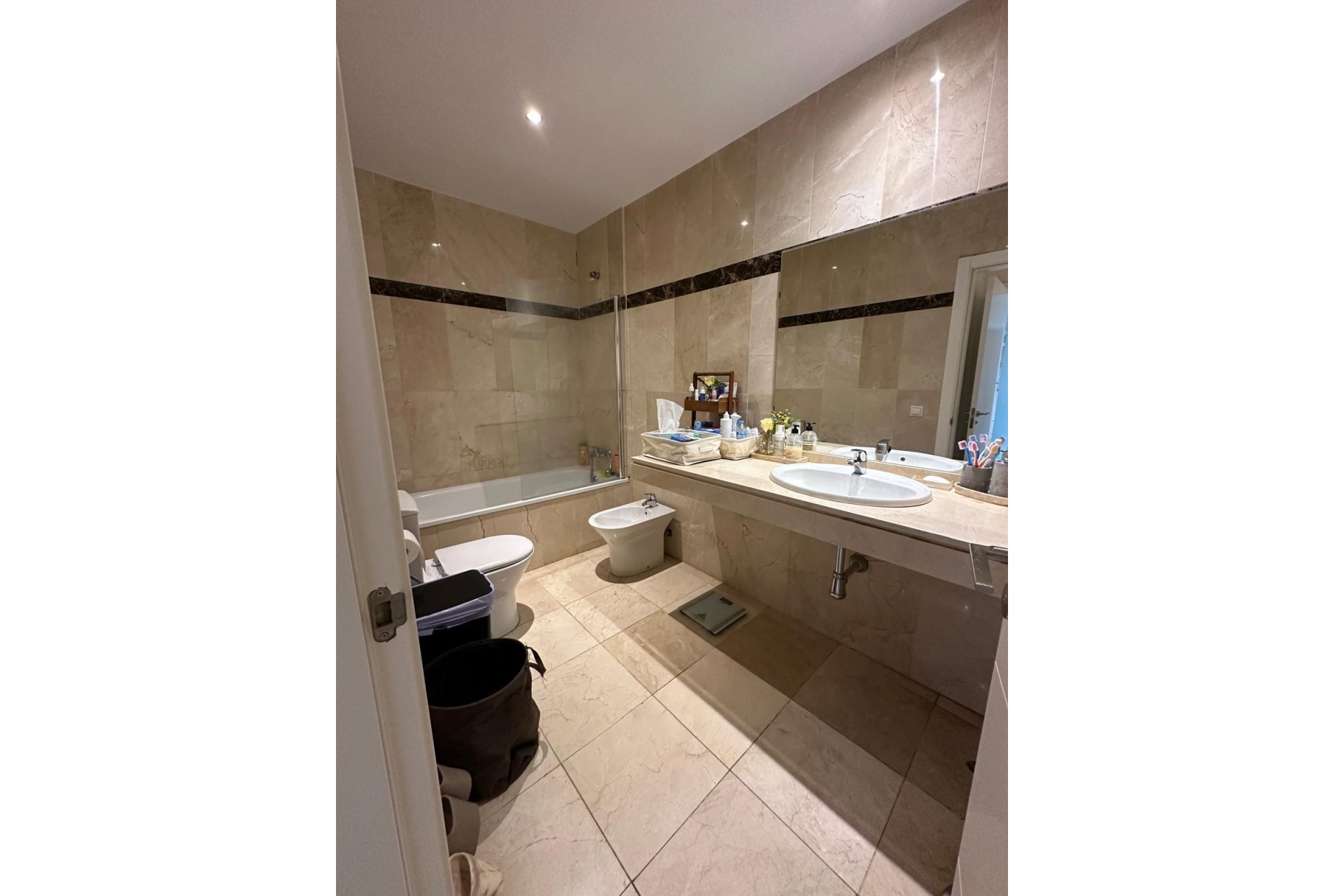 Resale - Ground floor apartment - Estepona - Estepona Centro