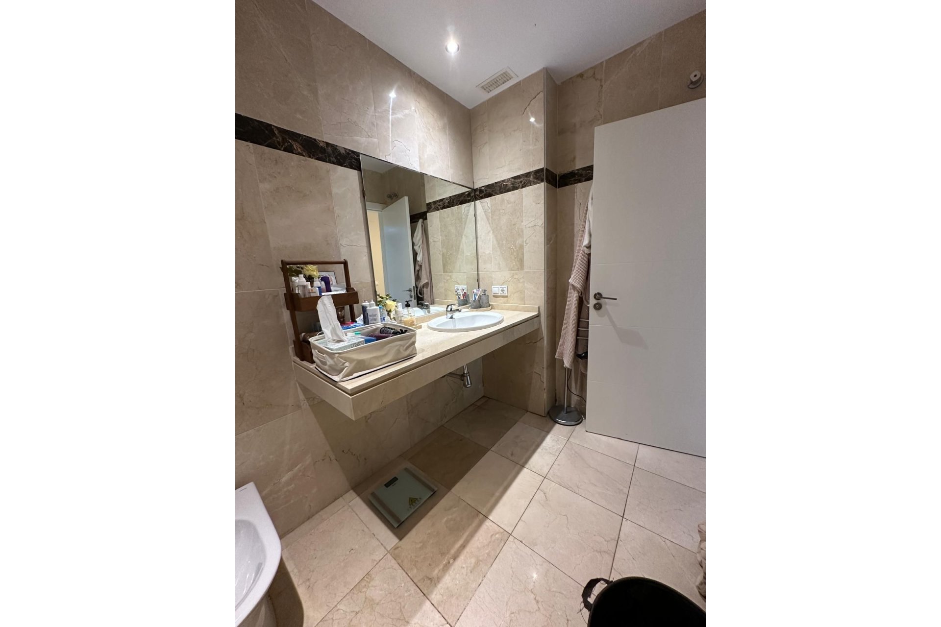 Resale - Ground floor apartment - Estepona - Estepona Centro