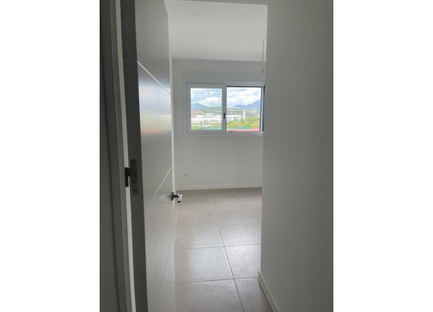 Resale - Ground floor apartment - Estepona - Estepona Centro