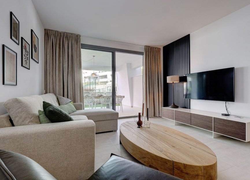 Resale - Ground floor apartment - Estepona - Estepona Centro