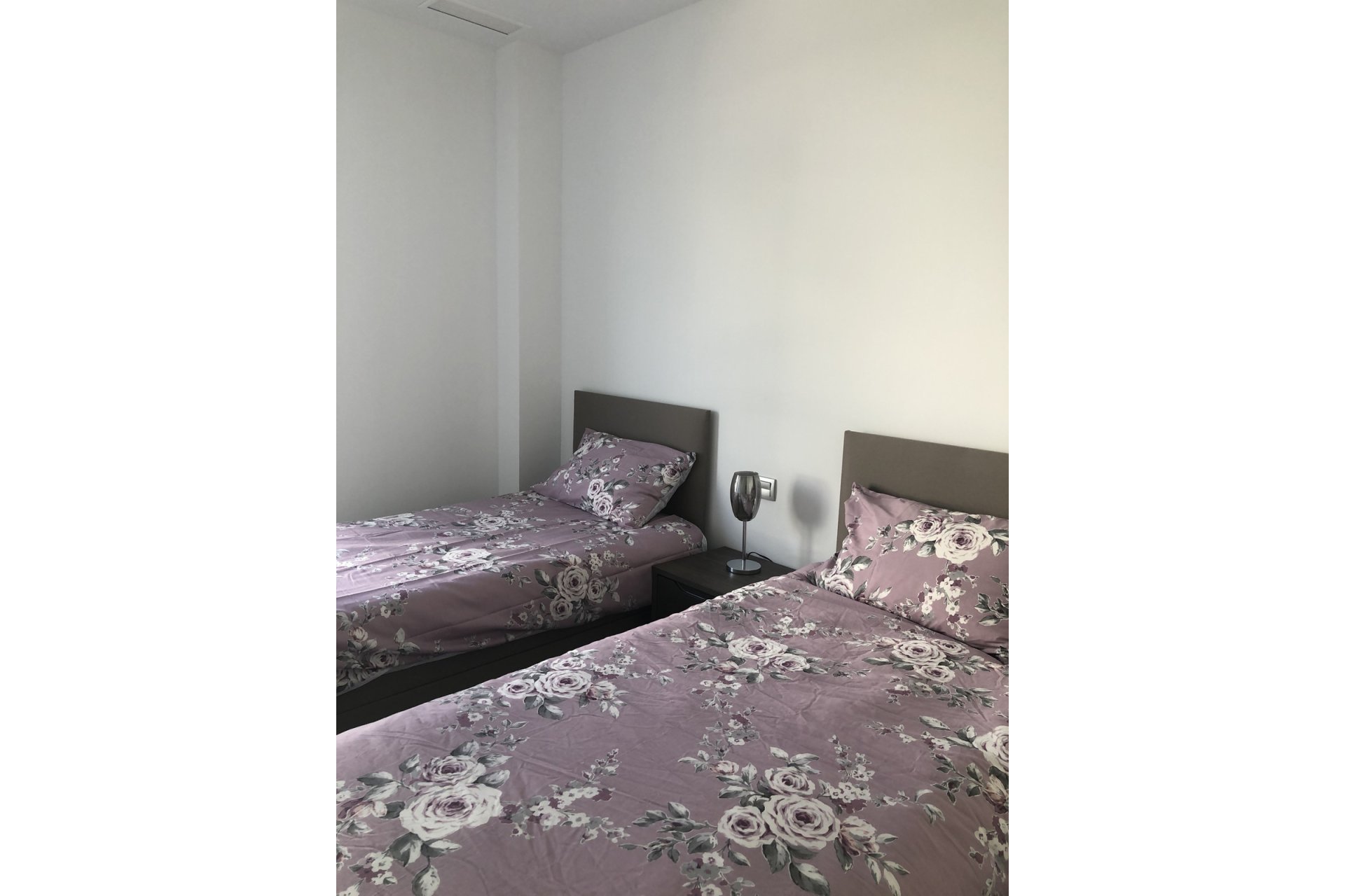 Resale - Ground floor apartment - Estepona - Estepona Centro