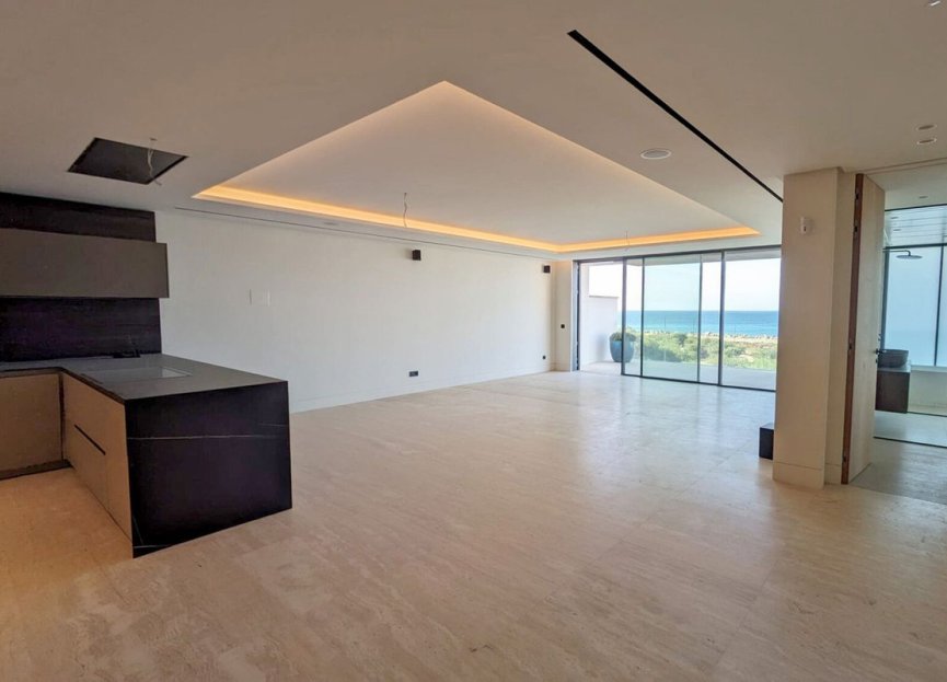 Resale - Ground floor apartment - Estepona - Estepona Centro