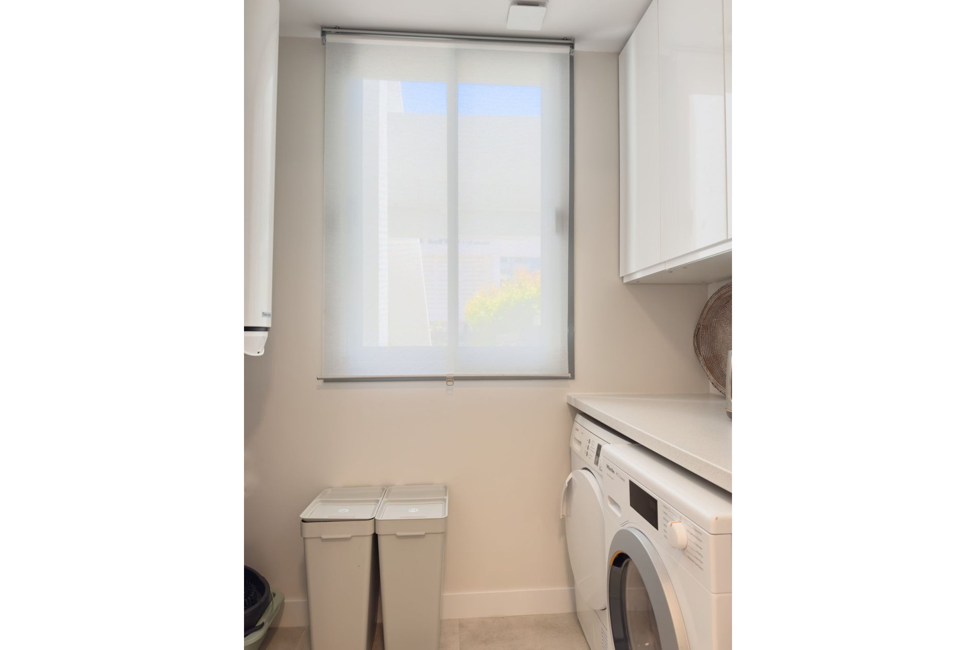 Resale - Ground floor apartment - Estepona - Estepona Centro