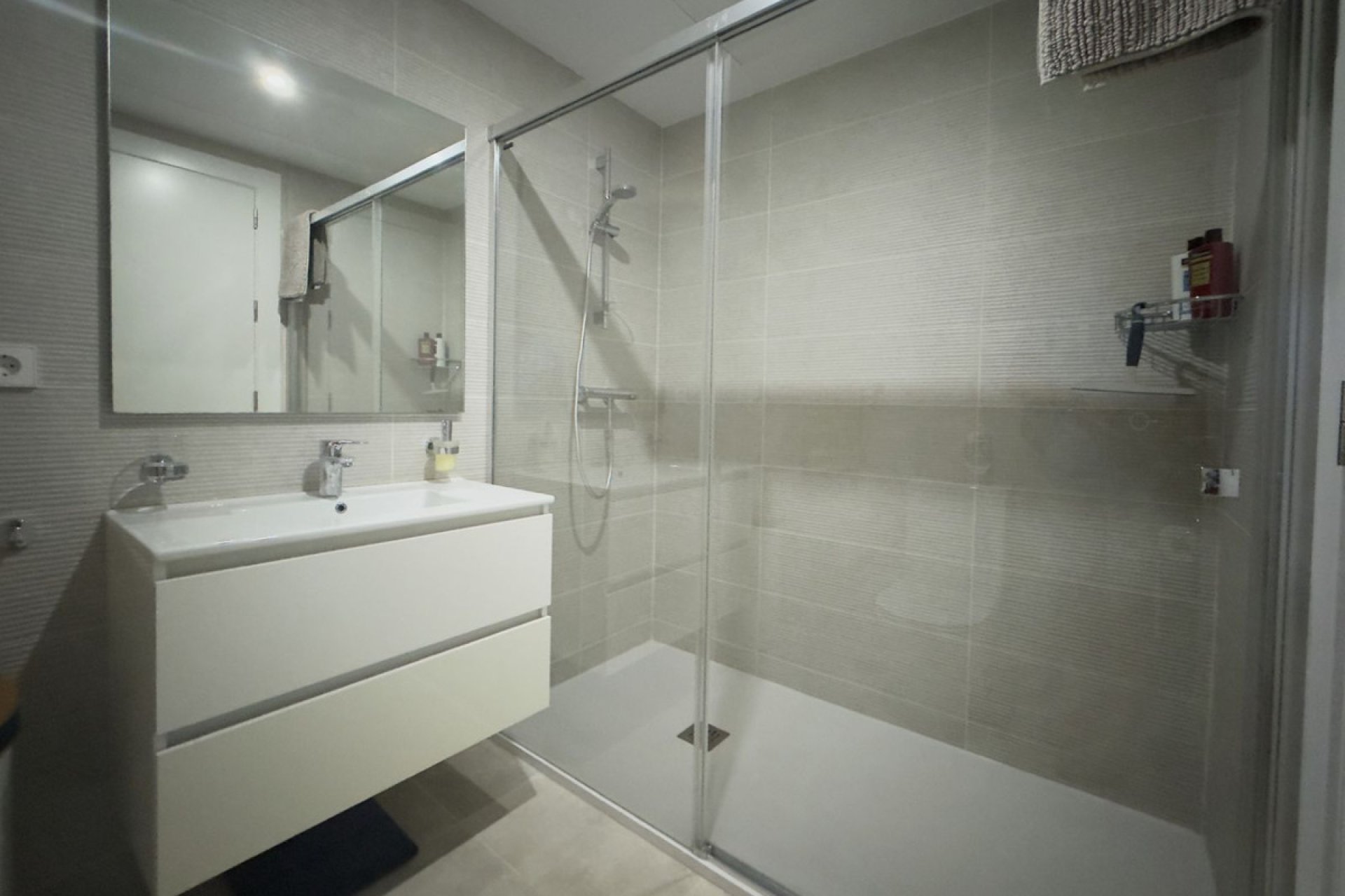 Resale - Ground floor apartment - Estepona - Estepona Centro