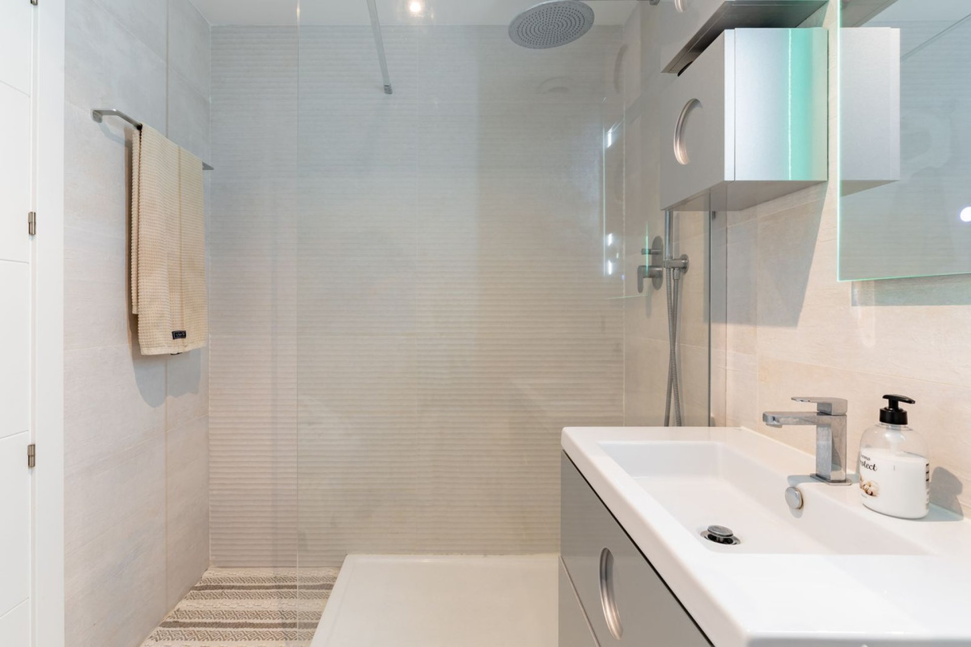 Resale - Ground floor apartment - Estepona - Estepona Centro