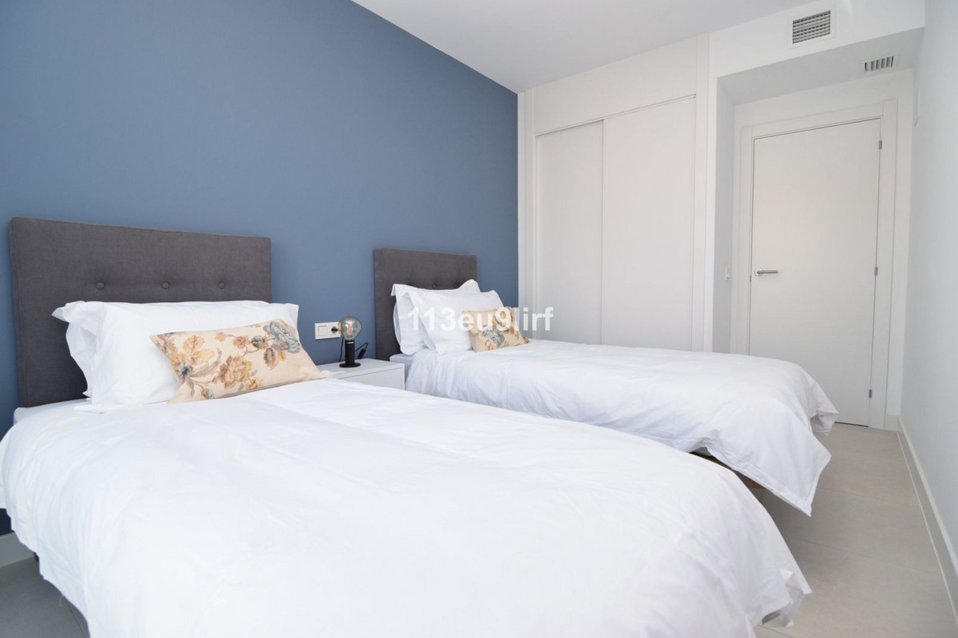 Resale - Ground floor apartment - Estepona - Estepona Centro