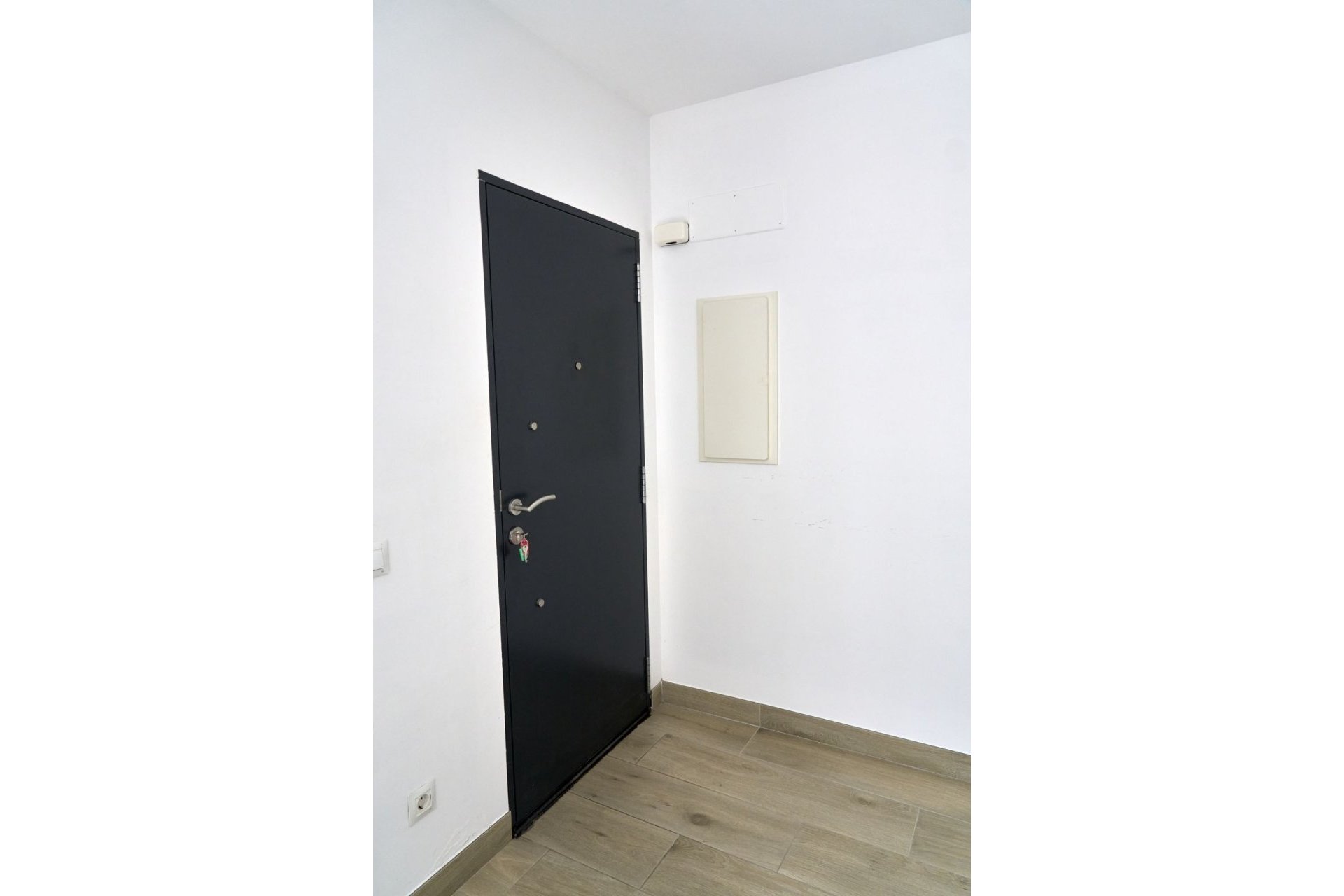 Resale - Ground floor apartment - Estepona - Estepona Centro