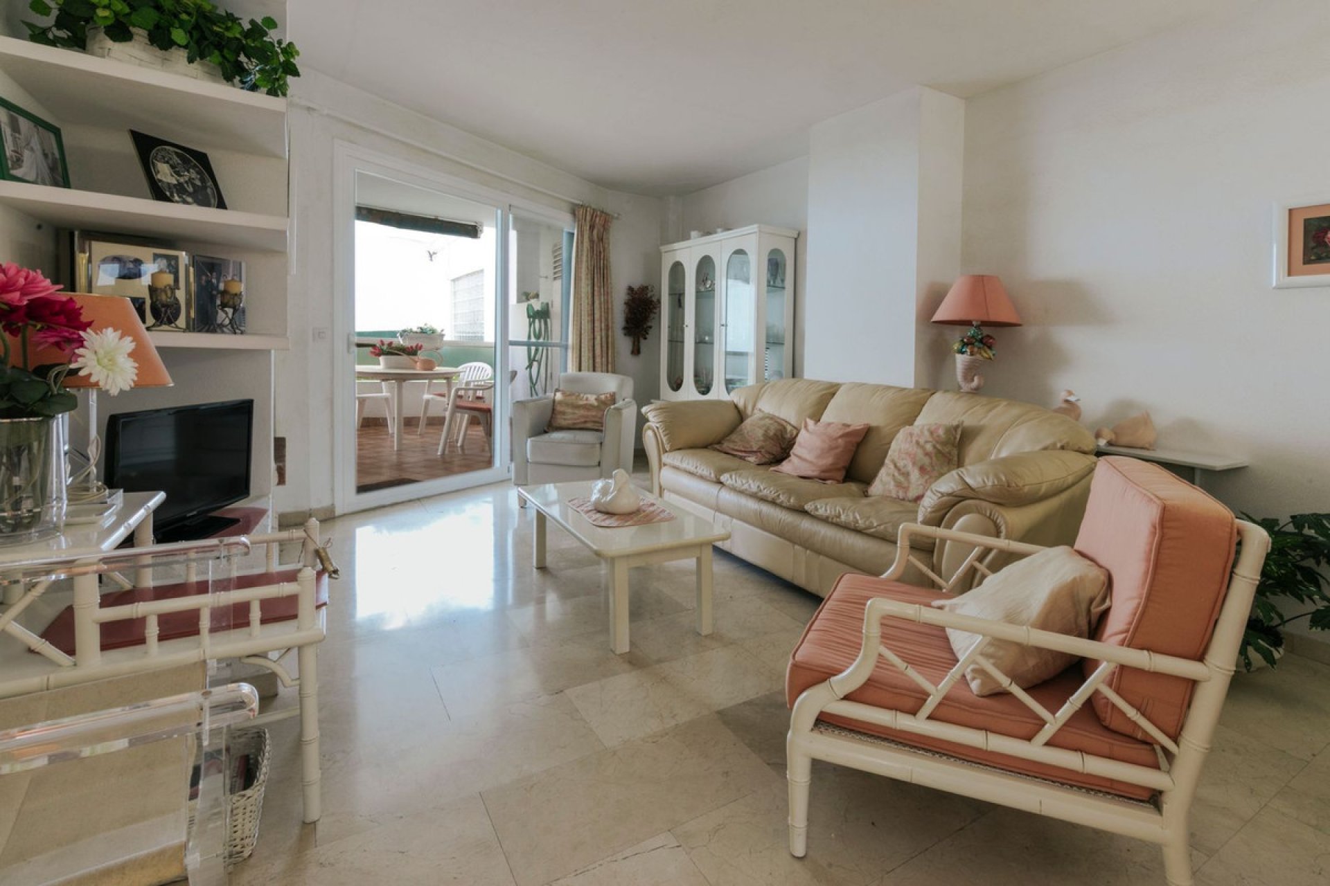 Resale - Ground floor apartment - Estepona - Estepona Centro