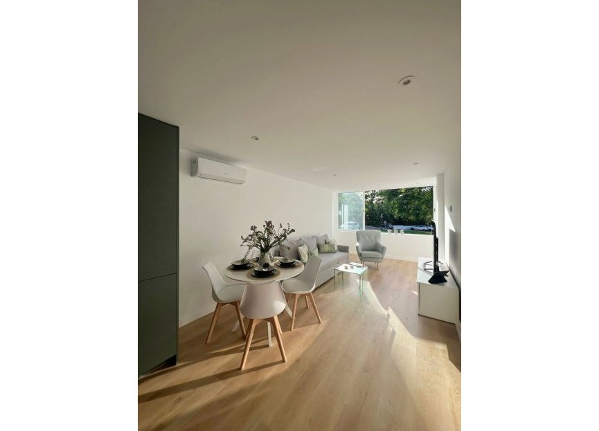 Resale - Ground floor apartment - Estepona - Estepona Centro