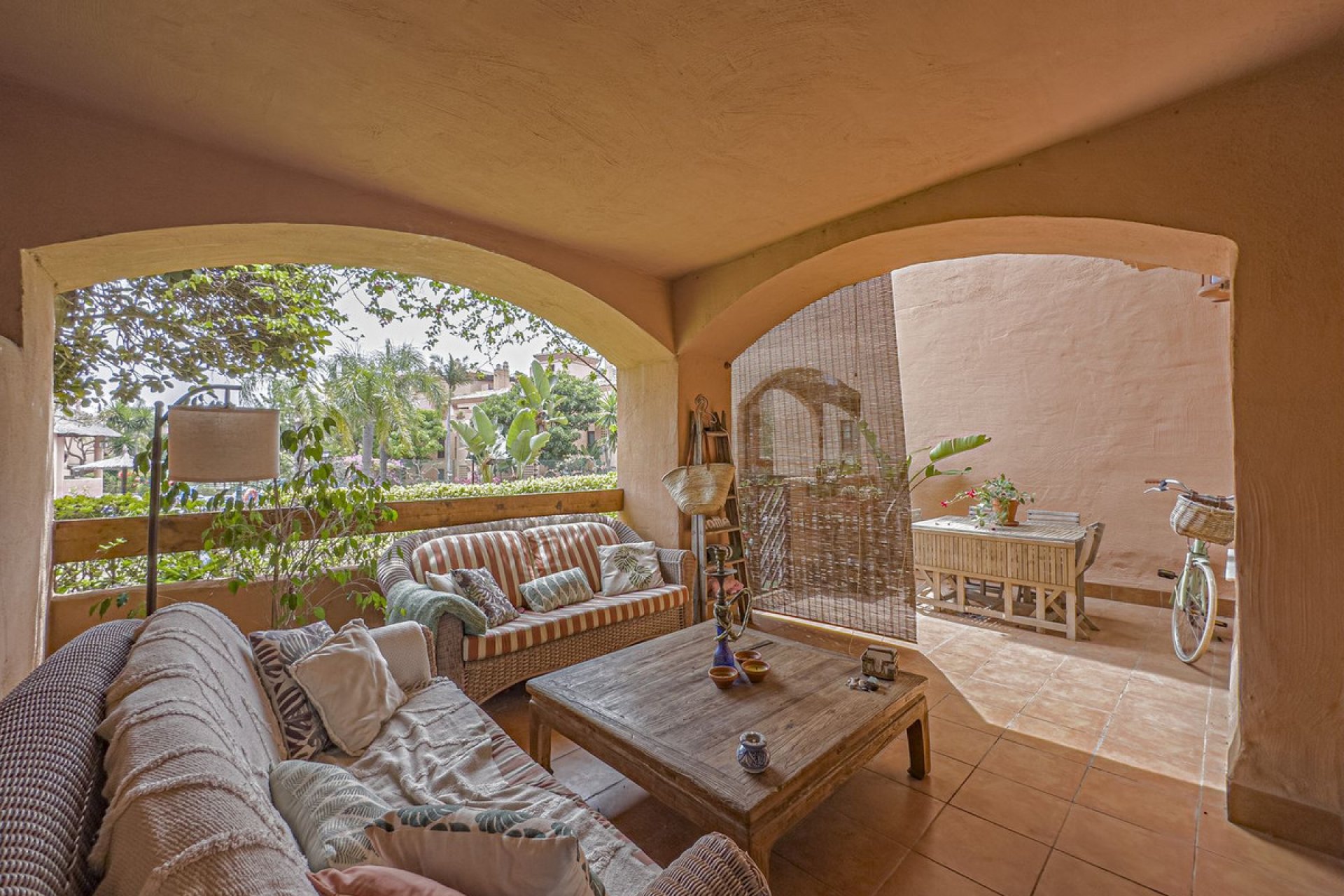 Resale - Ground floor apartment - Estepona - Hacienda del Sol