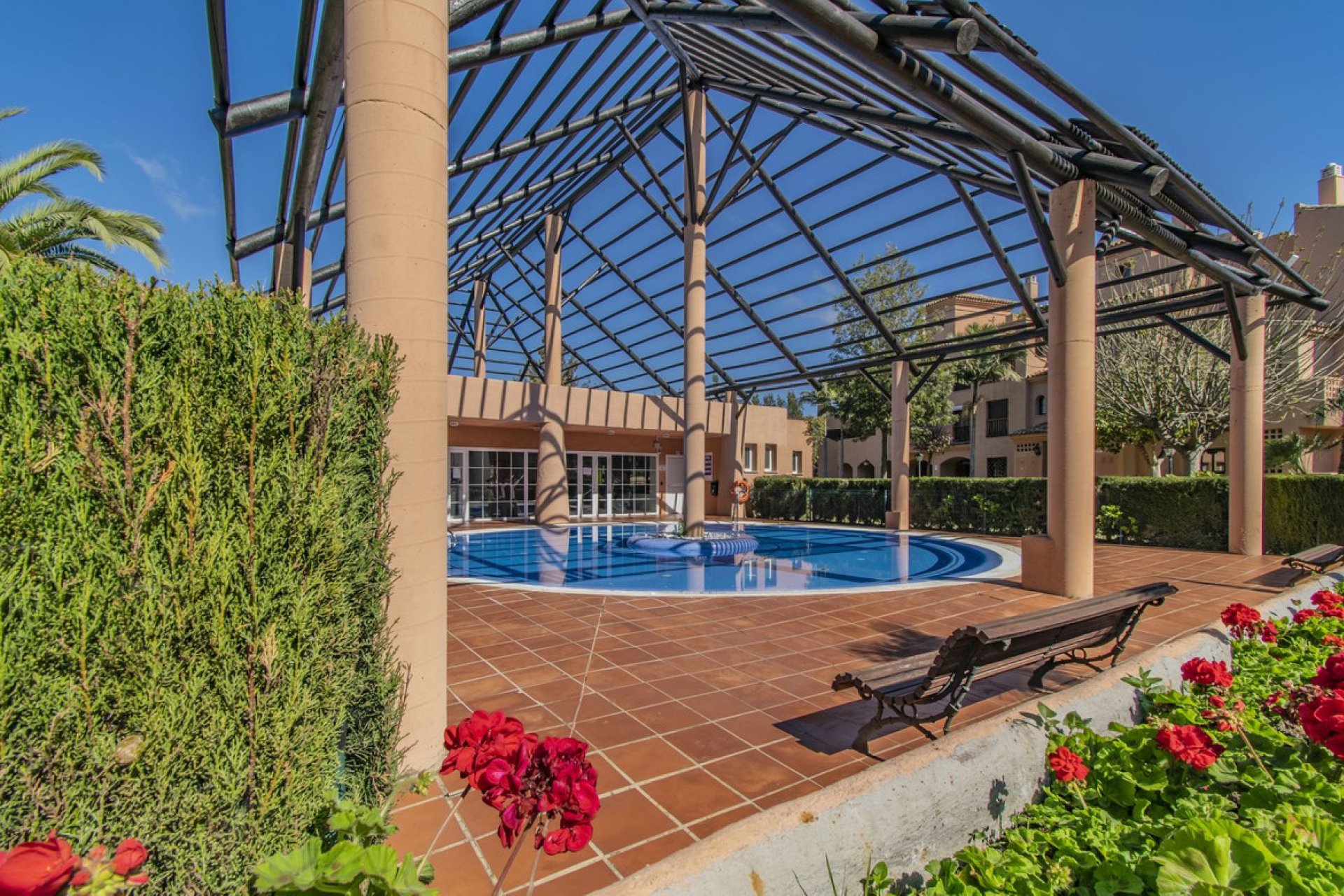 Resale - Ground floor apartment - Estepona - Hacienda del Sol