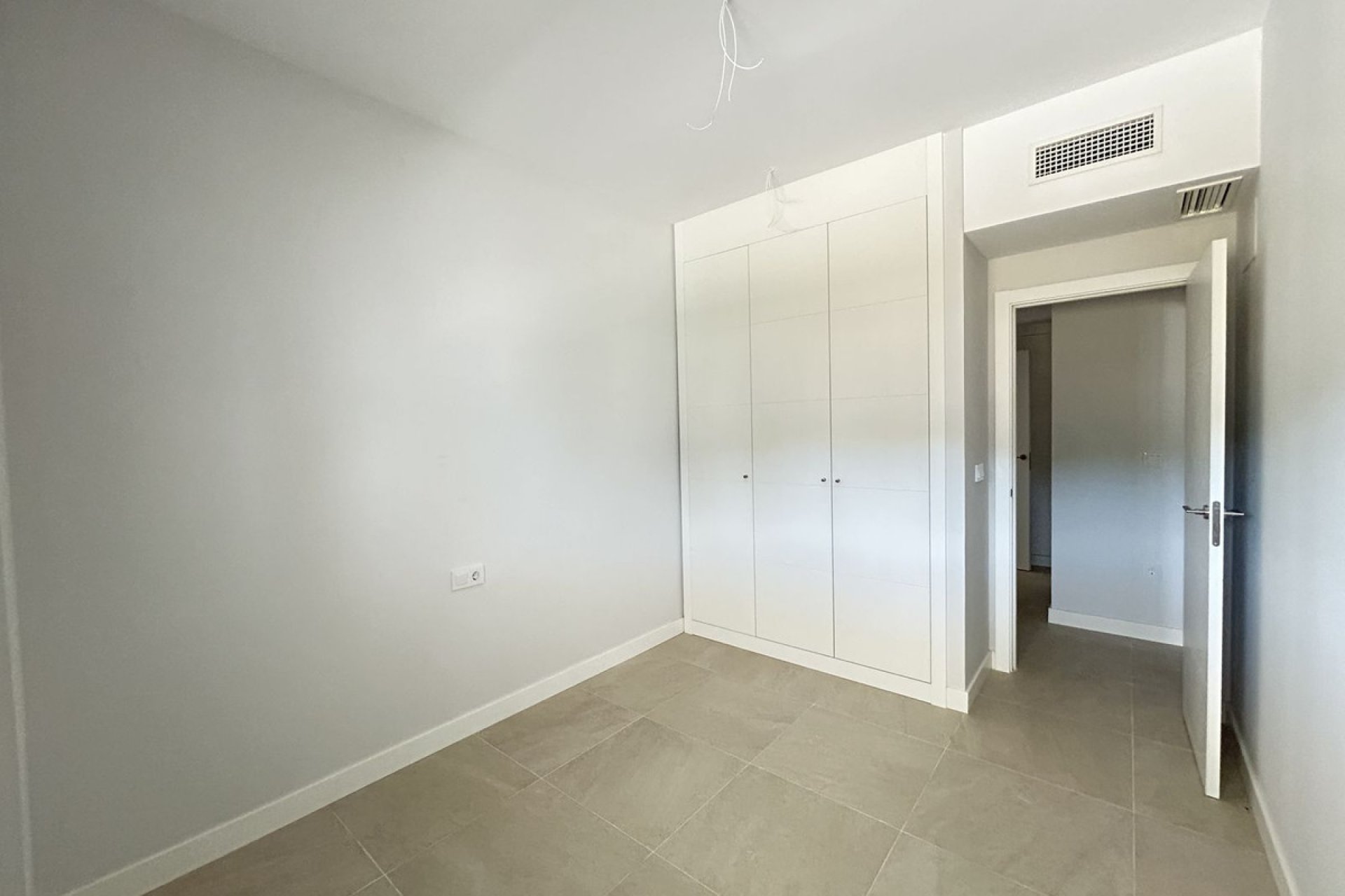 Resale - Ground floor apartment - Estepona - New Golden Mile