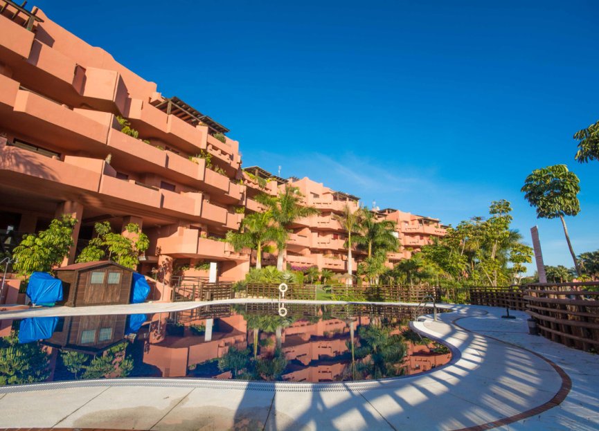 Resale - Ground floor apartment - Estepona - New Golden Mile