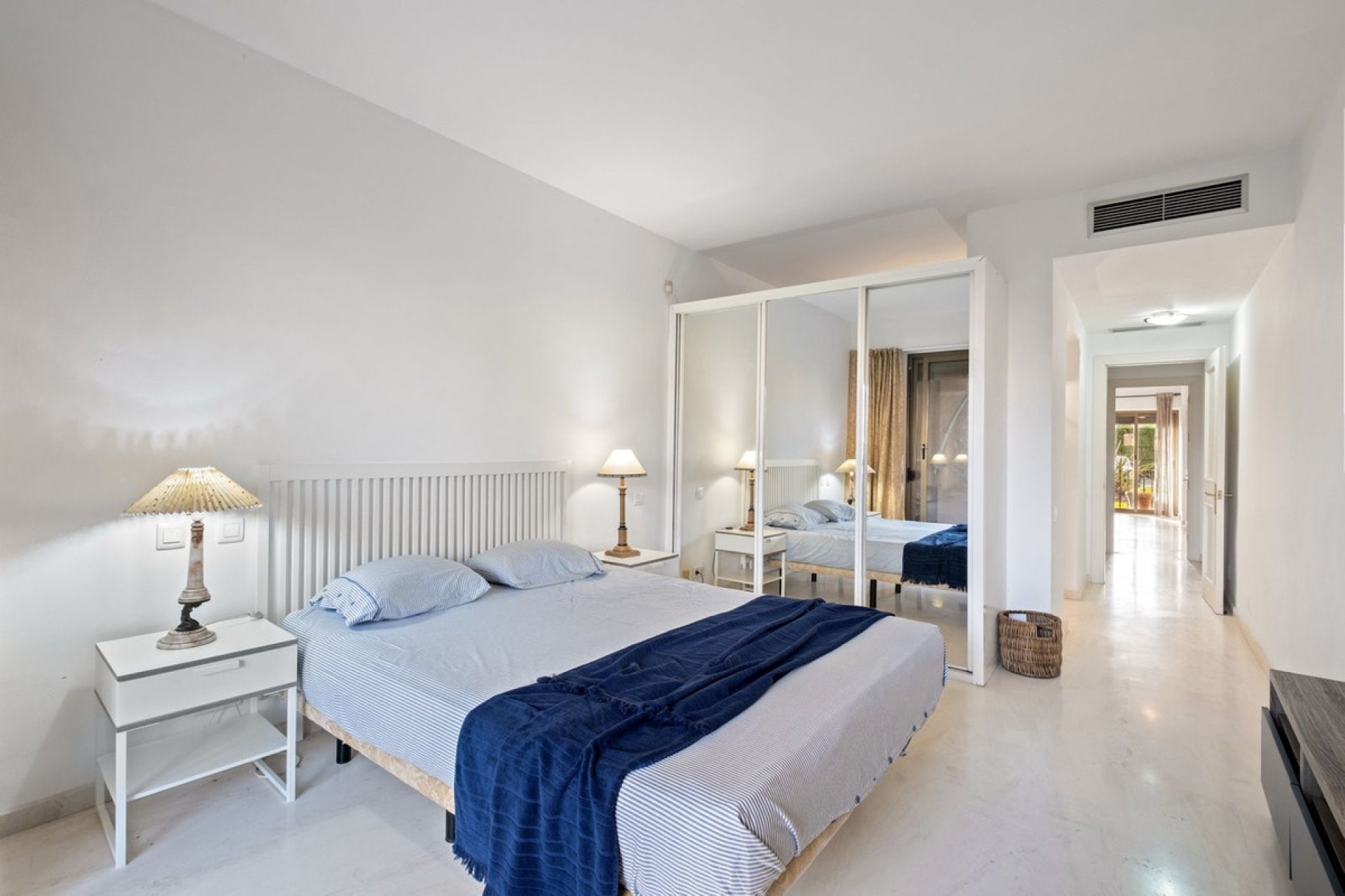 Resale - Ground floor apartment - Estepona - New Golden Mile