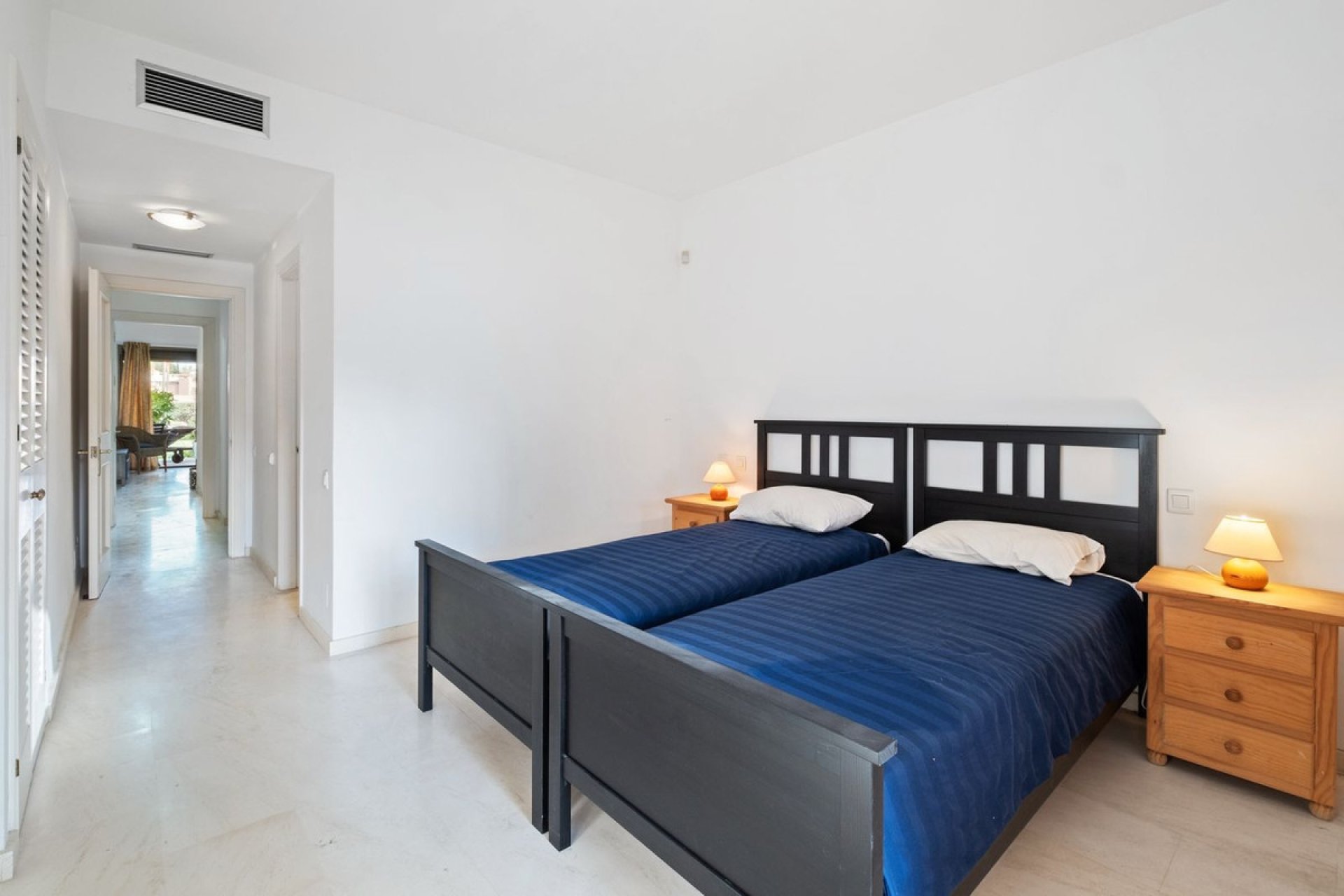 Resale - Ground floor apartment - Estepona - New Golden Mile