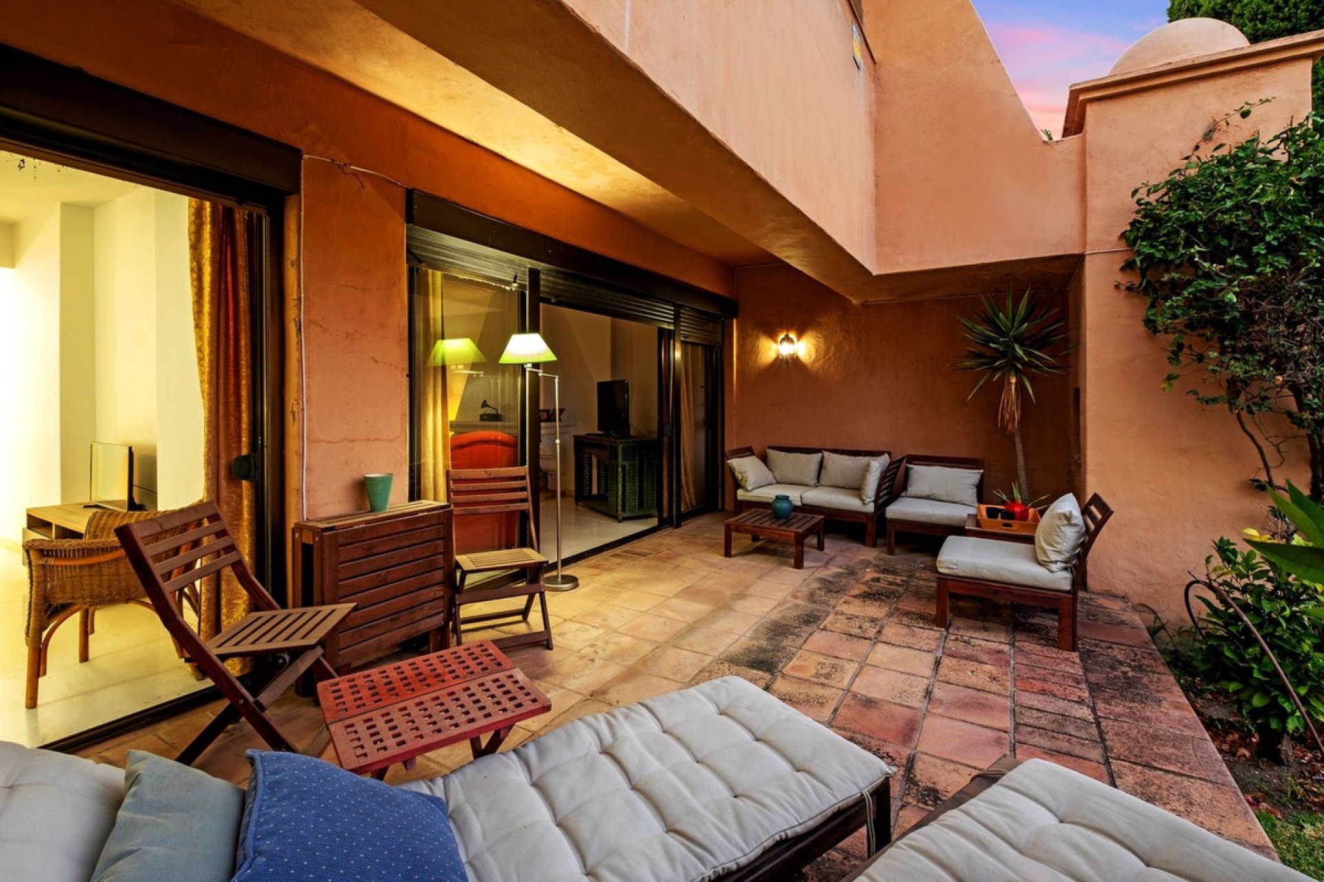 Resale - Ground floor apartment - Estepona - New Golden Mile