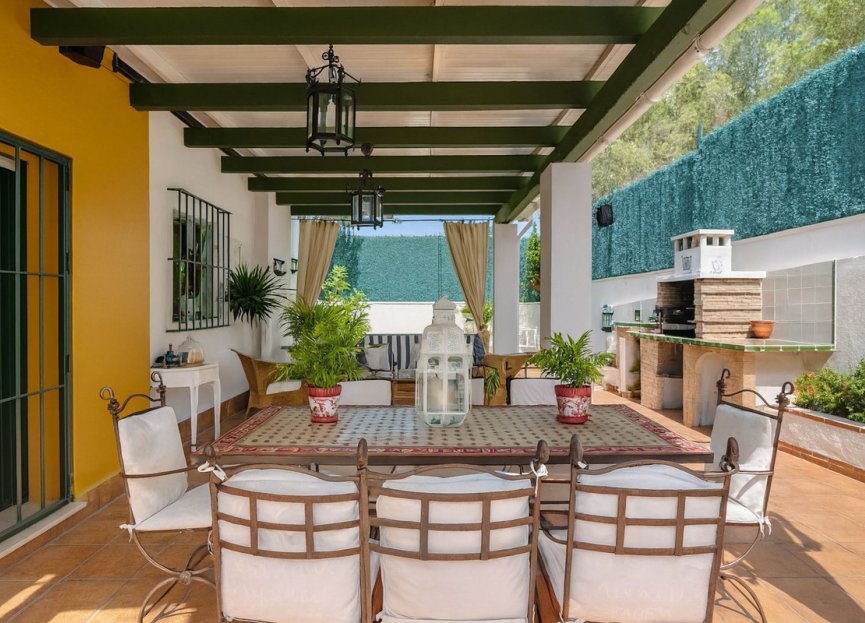 Resale - Ground floor apartment - Estepona - New Golden Mile